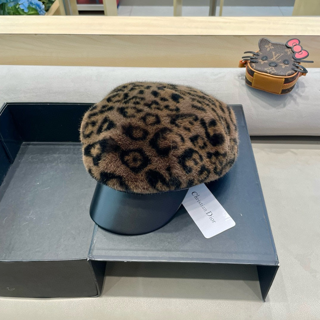 BAKER BOY HAT IN CHOCOLATE BROWN MINK FUR 438090