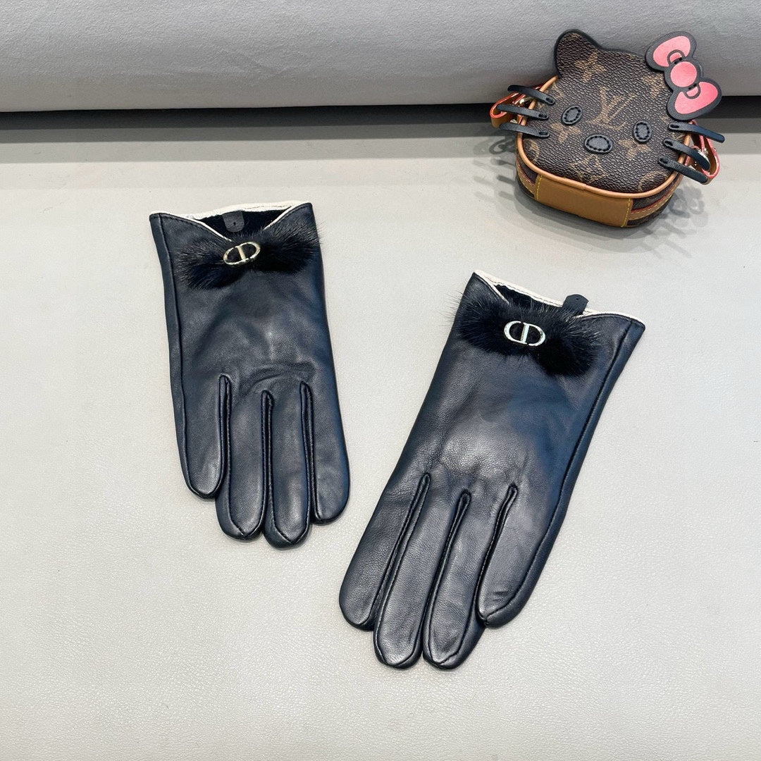 GLOVES IN BLACK LAMBSKIN WITH BOW RABBIT FUR 462401