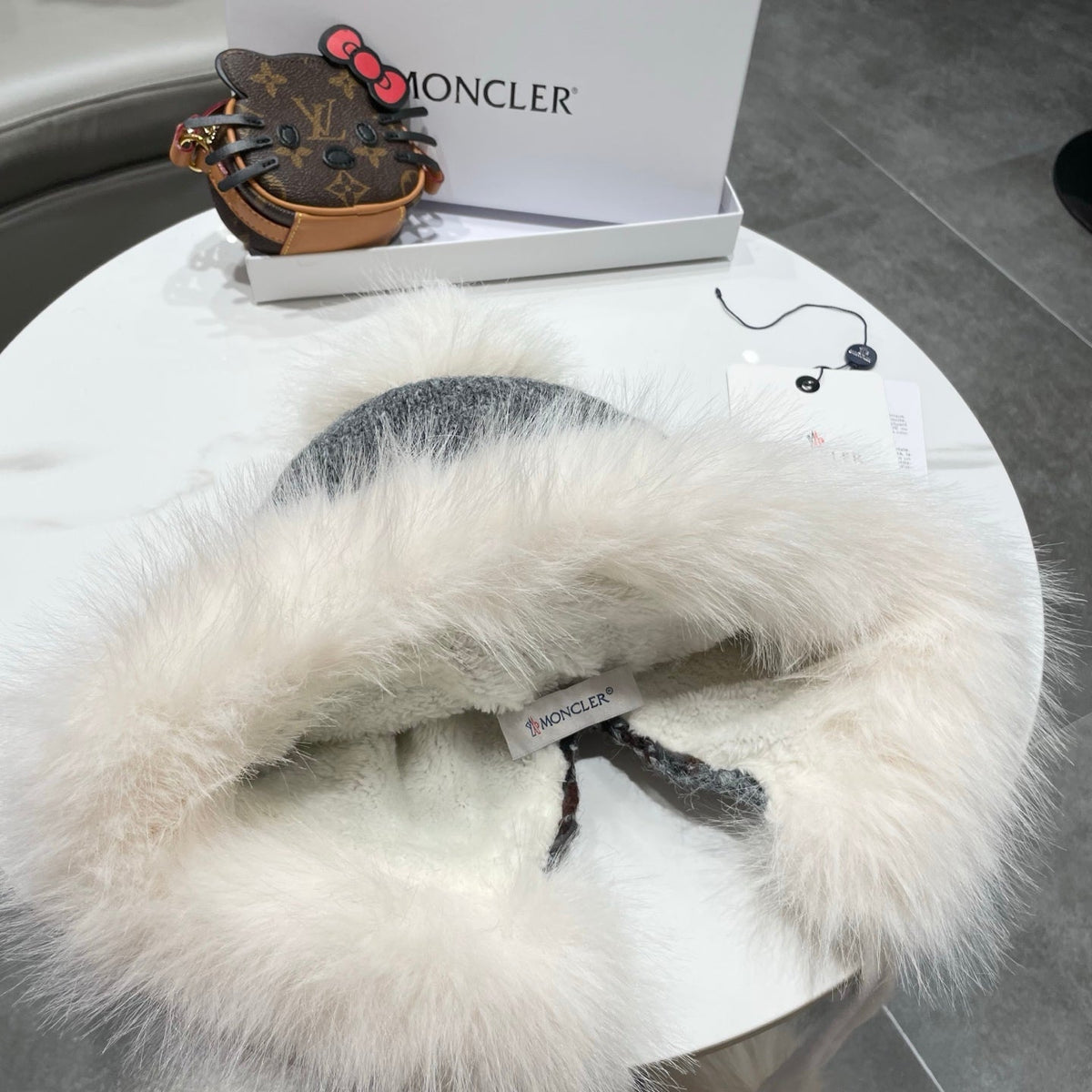MC 26s Winter Pattern Bomber Trapper Hat Grey Fur 497875
