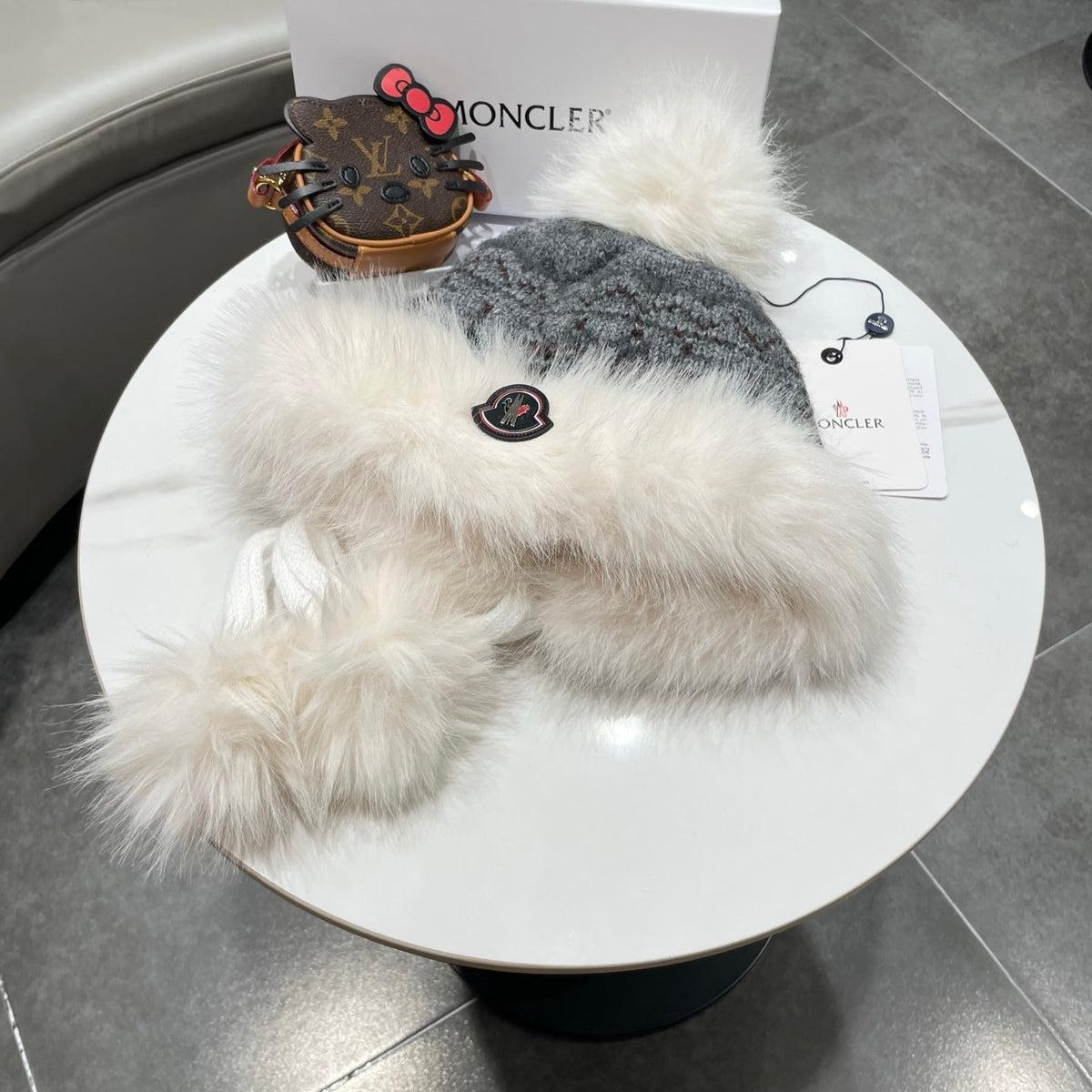 MC 26s Winter Pattern Bomber Trapper Hat Grey Fur 497875
