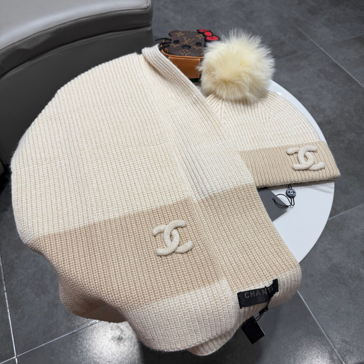 CC 26s Winter Pom Pom Knit Set Cream Beige Wool 499288