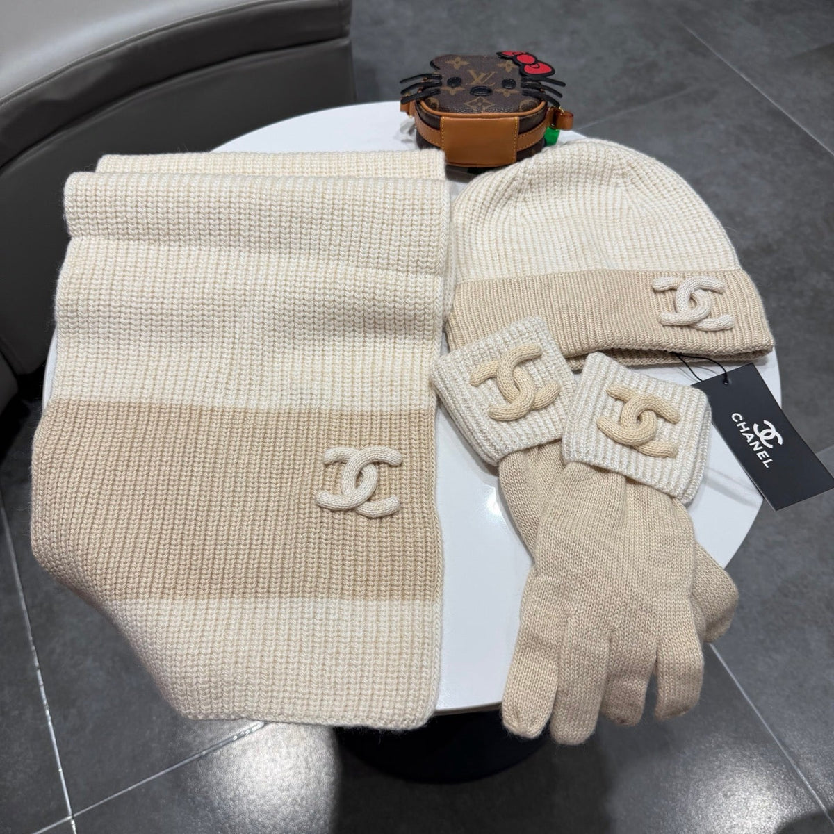 CC 26s Winter Knit Set Cream Beige Wool 499455