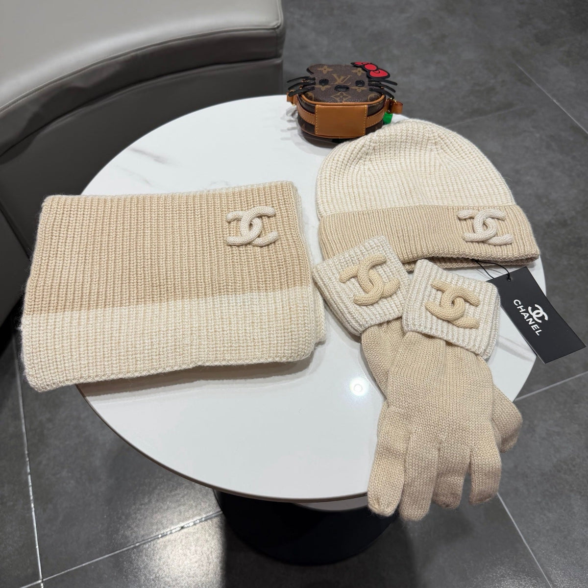 CC 26s Winter Knit Set Cream Beige Wool 499455