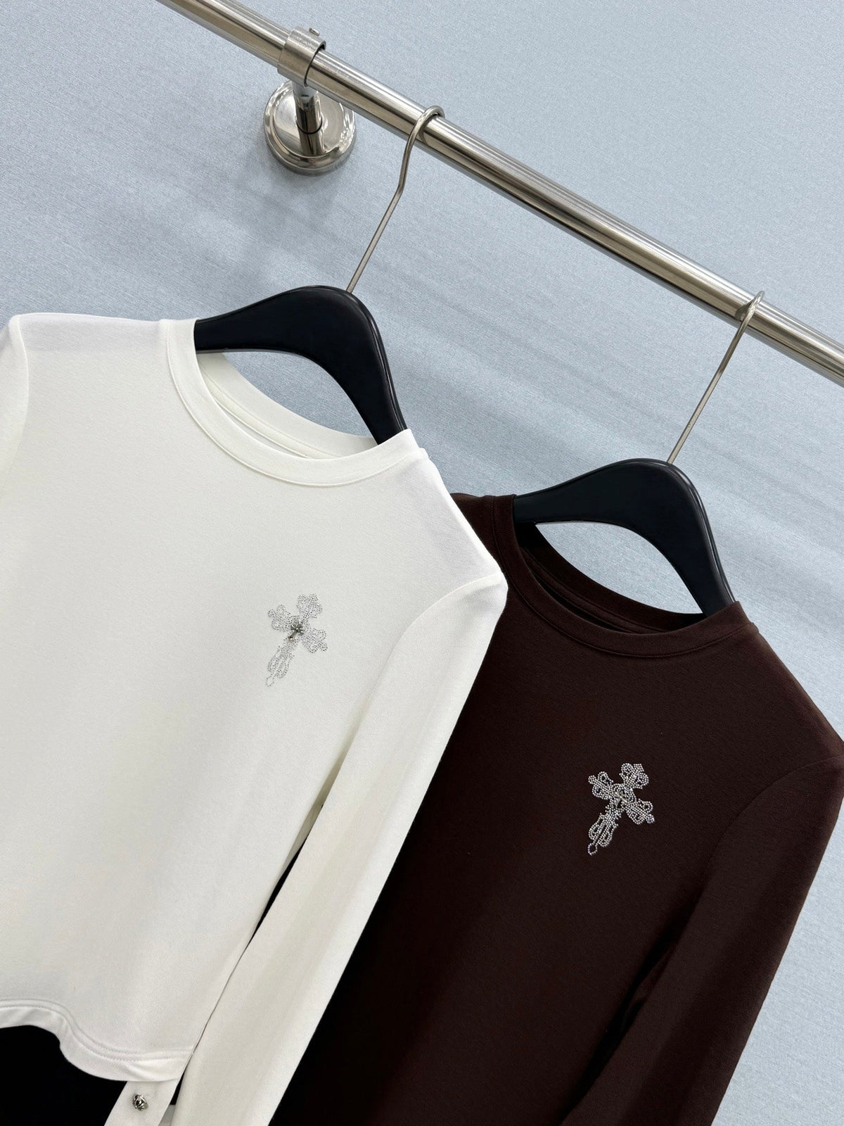 Chrome Hearts 26s Cross Graphic Layered Long-Sleeve T-Shirt 447689