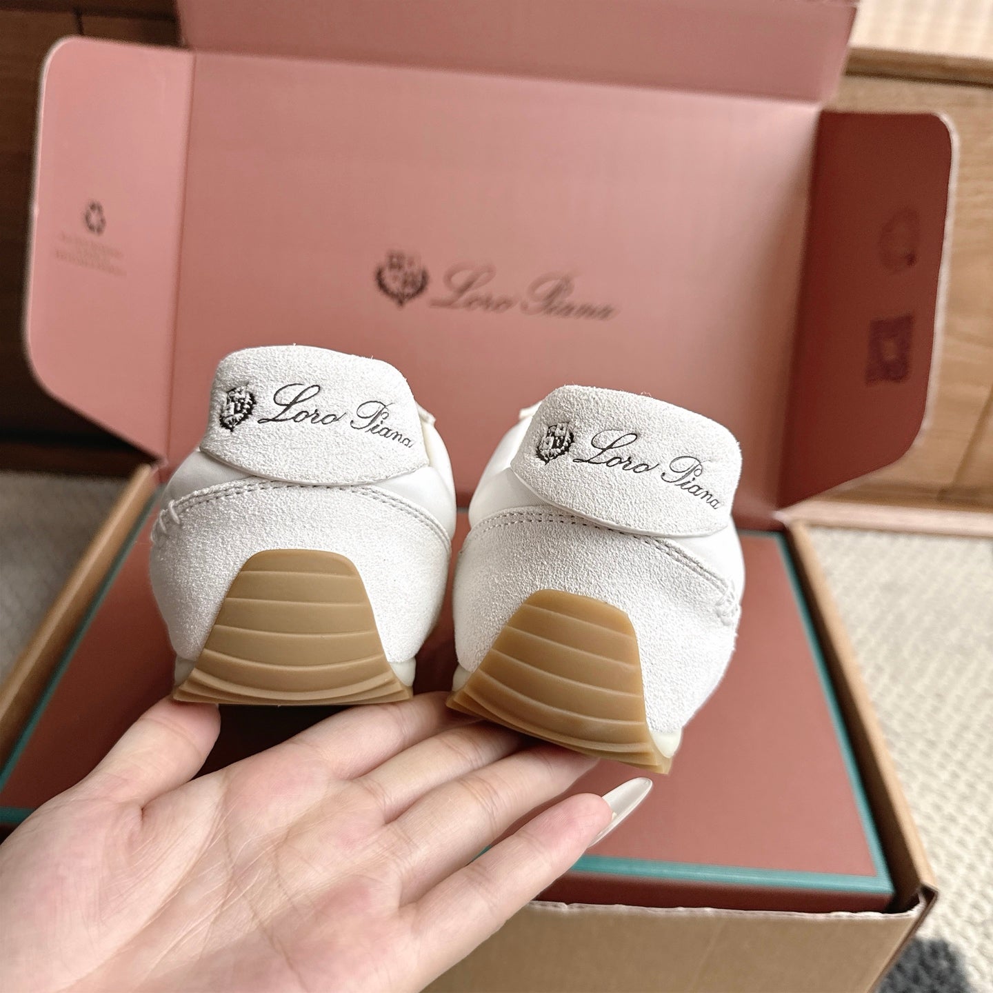 LP Fast Walk Sneaker White Suede 924589