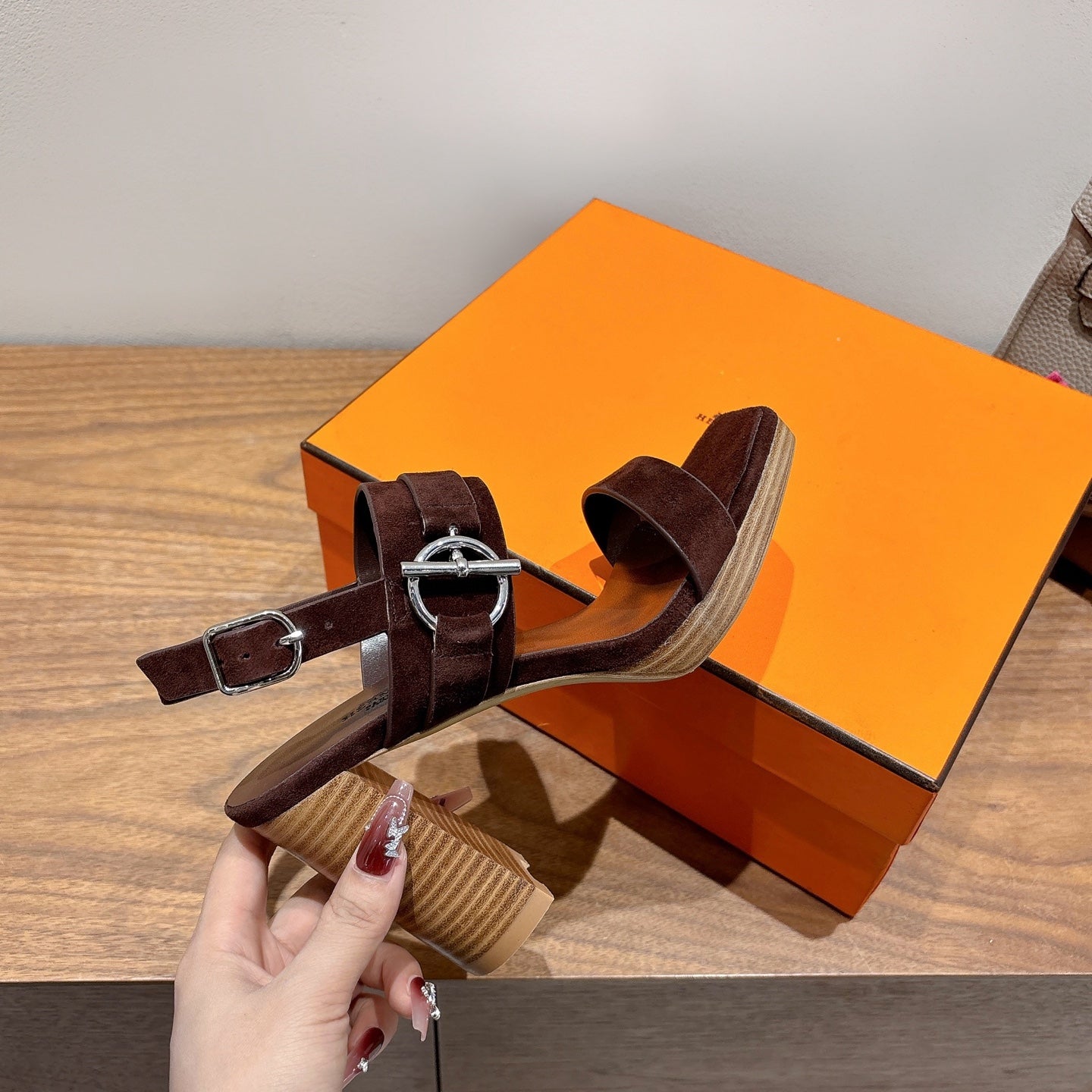 HM 26S Gigi 85 Sandal In Dark Brown Calfskin Silver Hardware