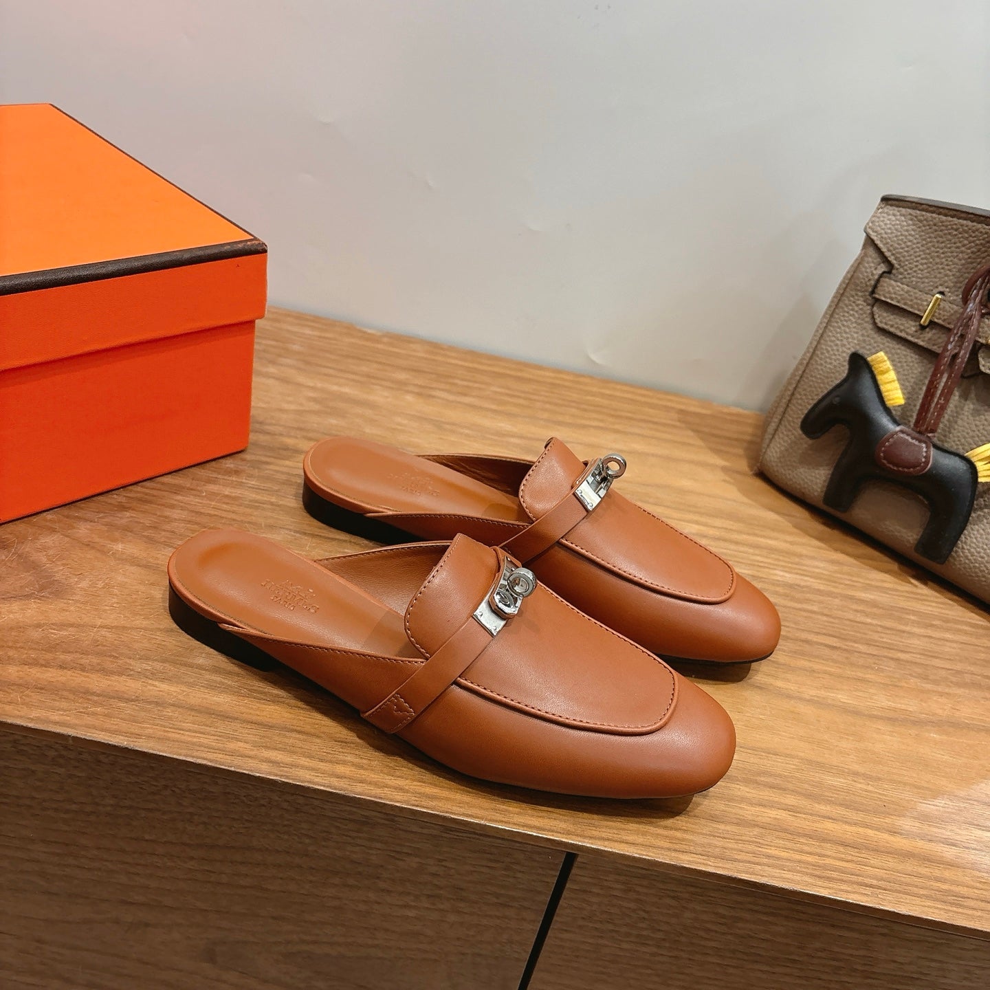 HM 26s Kelly Mule In Caramel Brown Calfskin Silver Hardware