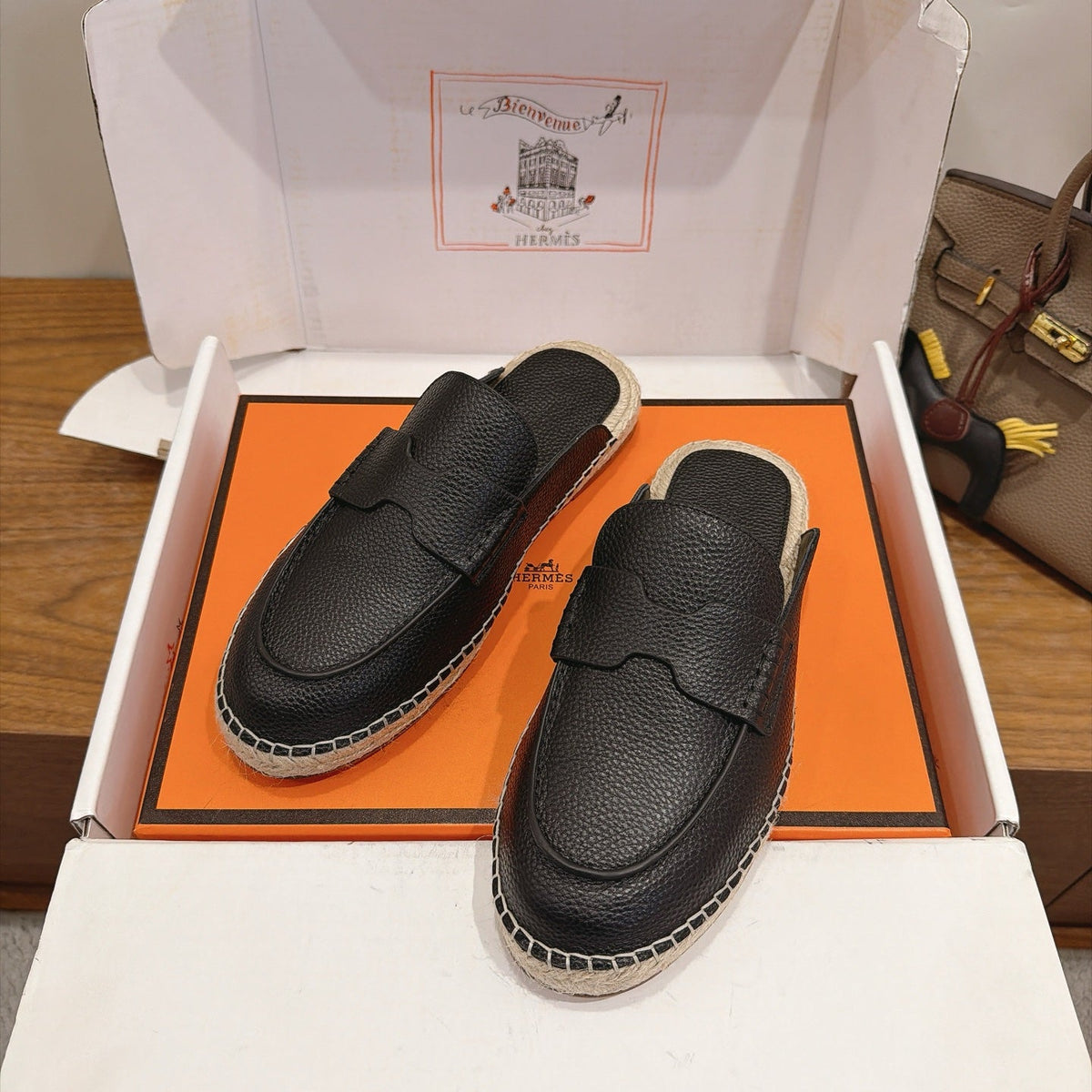 HM 26s Nil Espadrilles 1.5cm Black Leather 171353