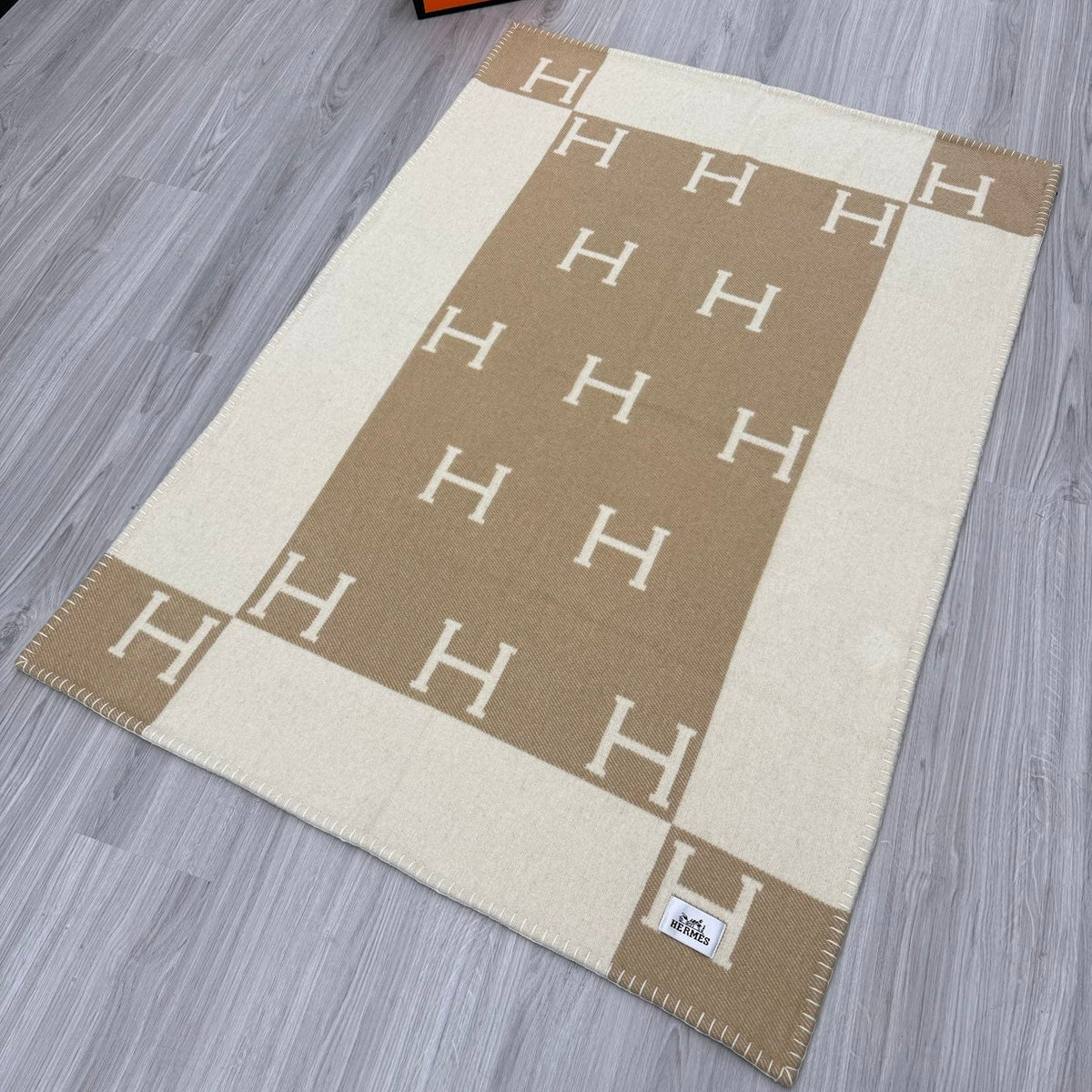 Hermes 26s Avalon Blanket Noisette Wool 528161