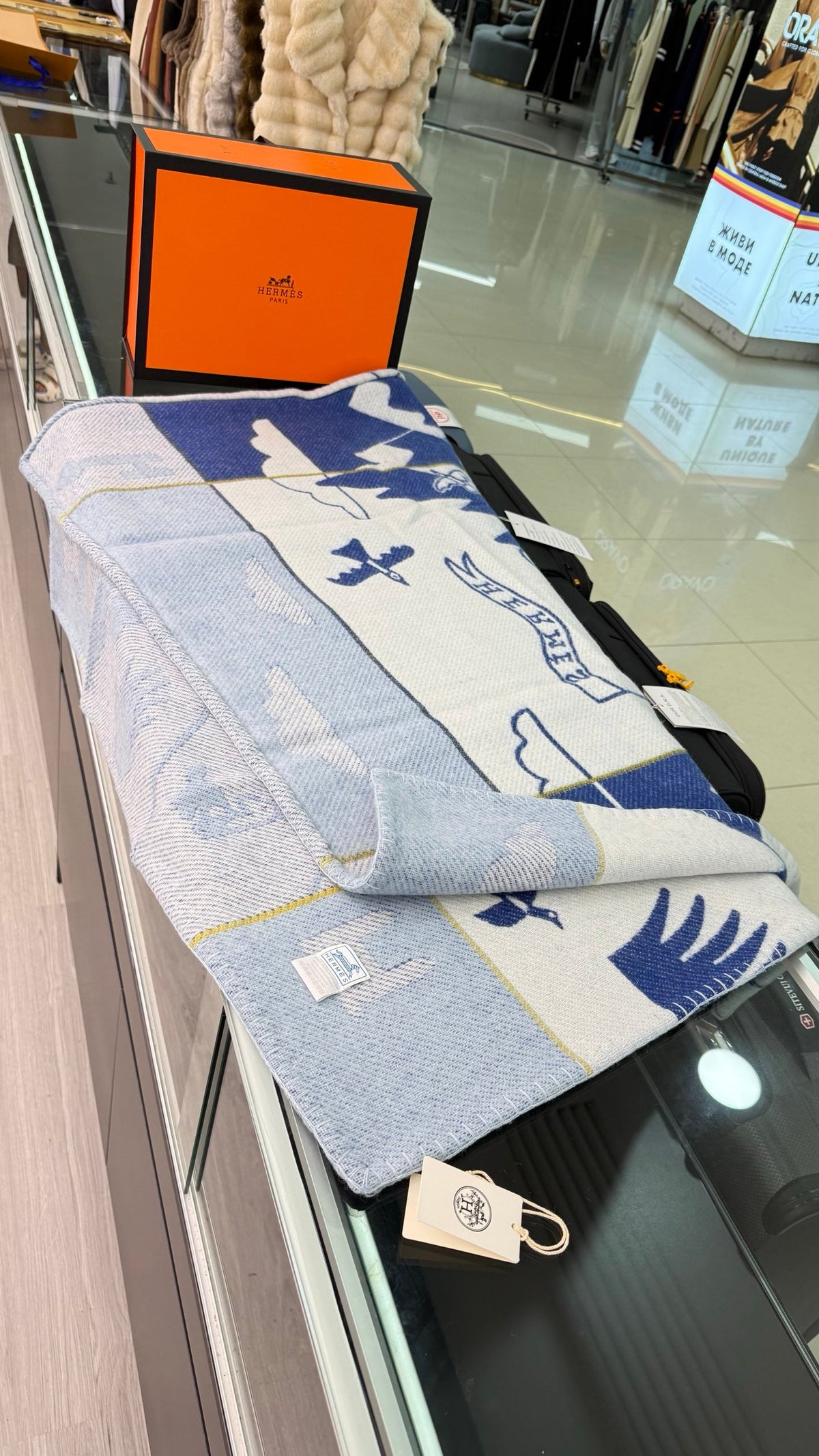 Hermes 26s Avalon Epopee Blanket Blue 528162