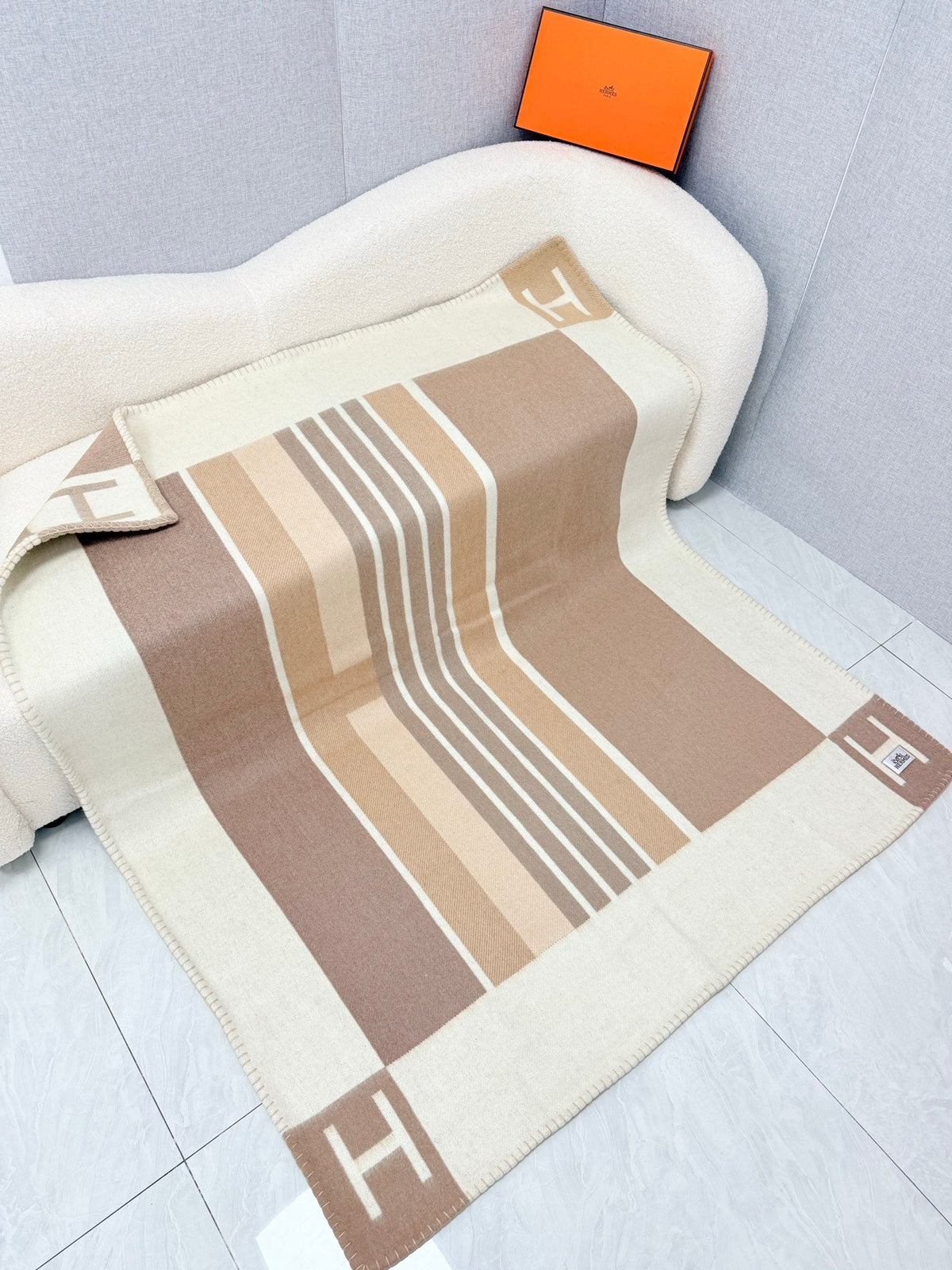Hermes 26s Avalon Blanket 140x170cm Brown Wool 528151