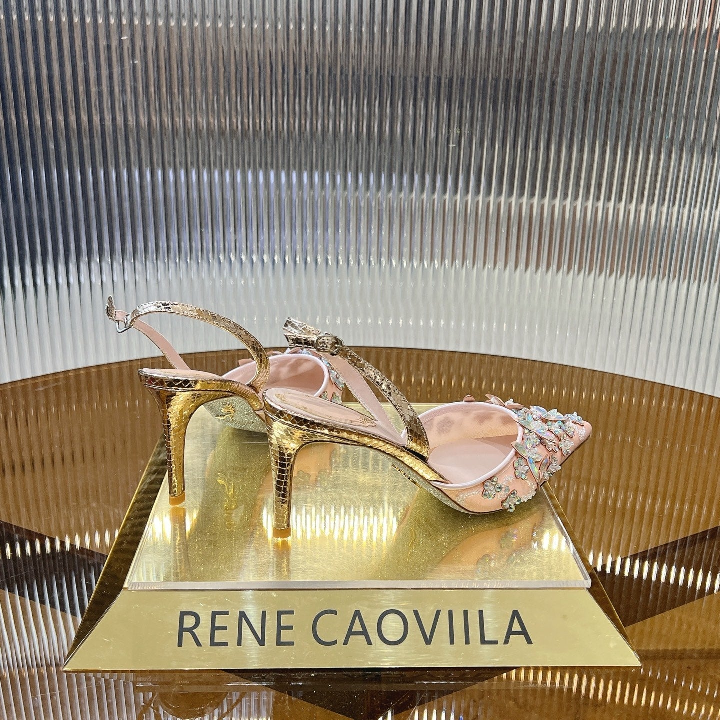 RC 25 Butterfly Flower Thick Heel Pink Sheepskin 242923