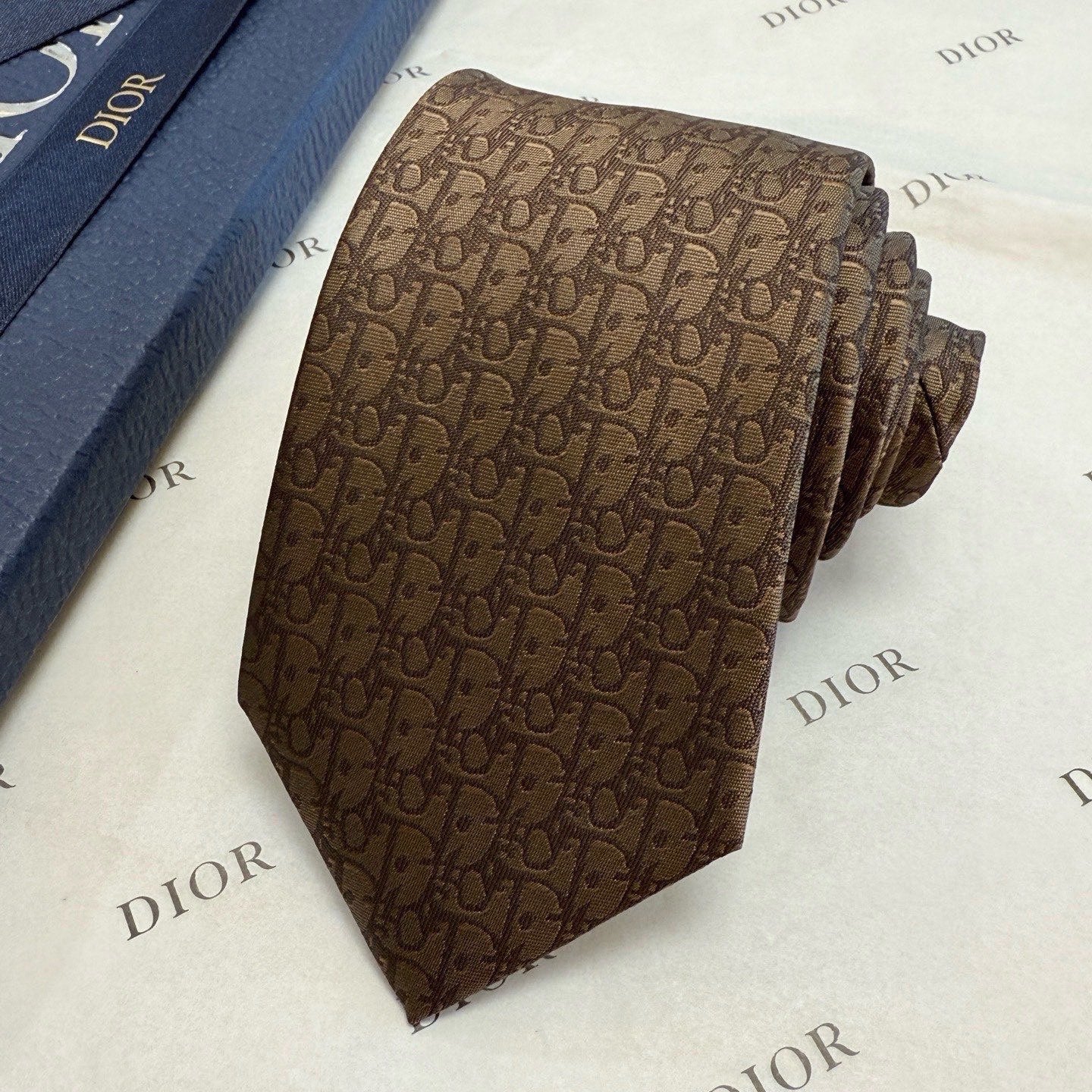 CD Oblique Tie Brown Silk 212102