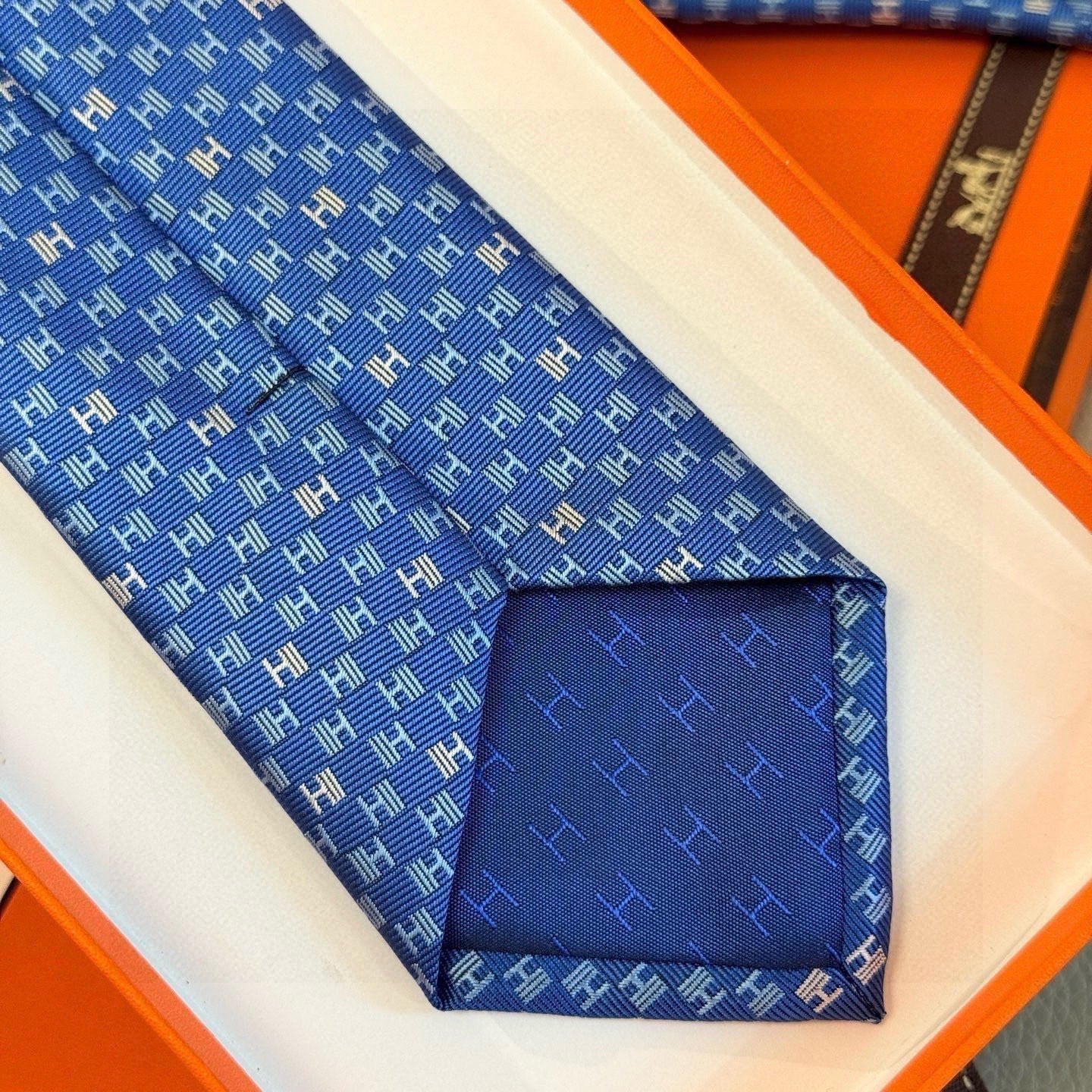 HM Men's Ties Twill Silk 437514