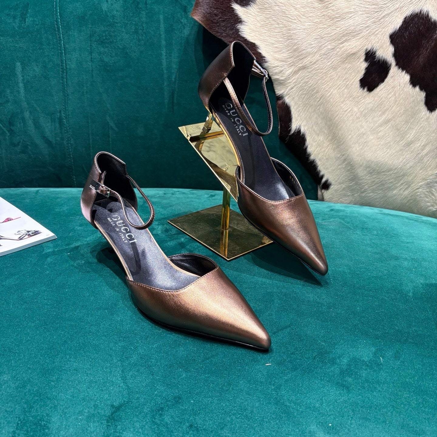 GG Bombshell Pump Copper Laminated Leather 741249