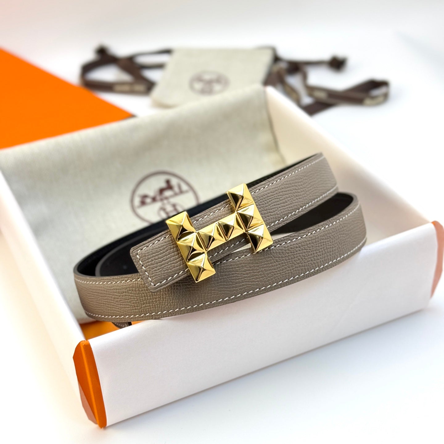 HM Infini Reversible Belt 24mm Gray Epsom Gold Buckle