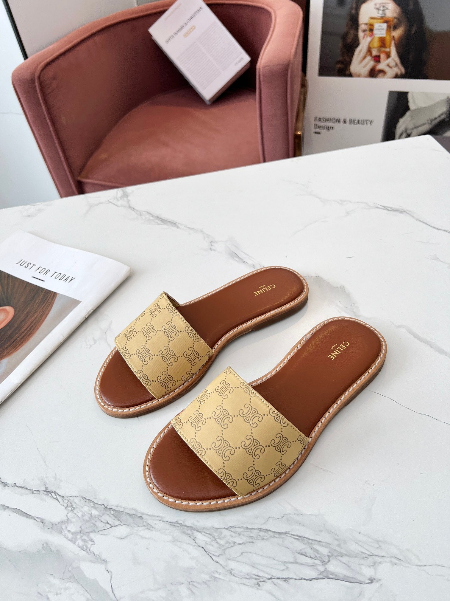 Celine 26s Slip-on Sandals Silk Fabric Leather 982645
