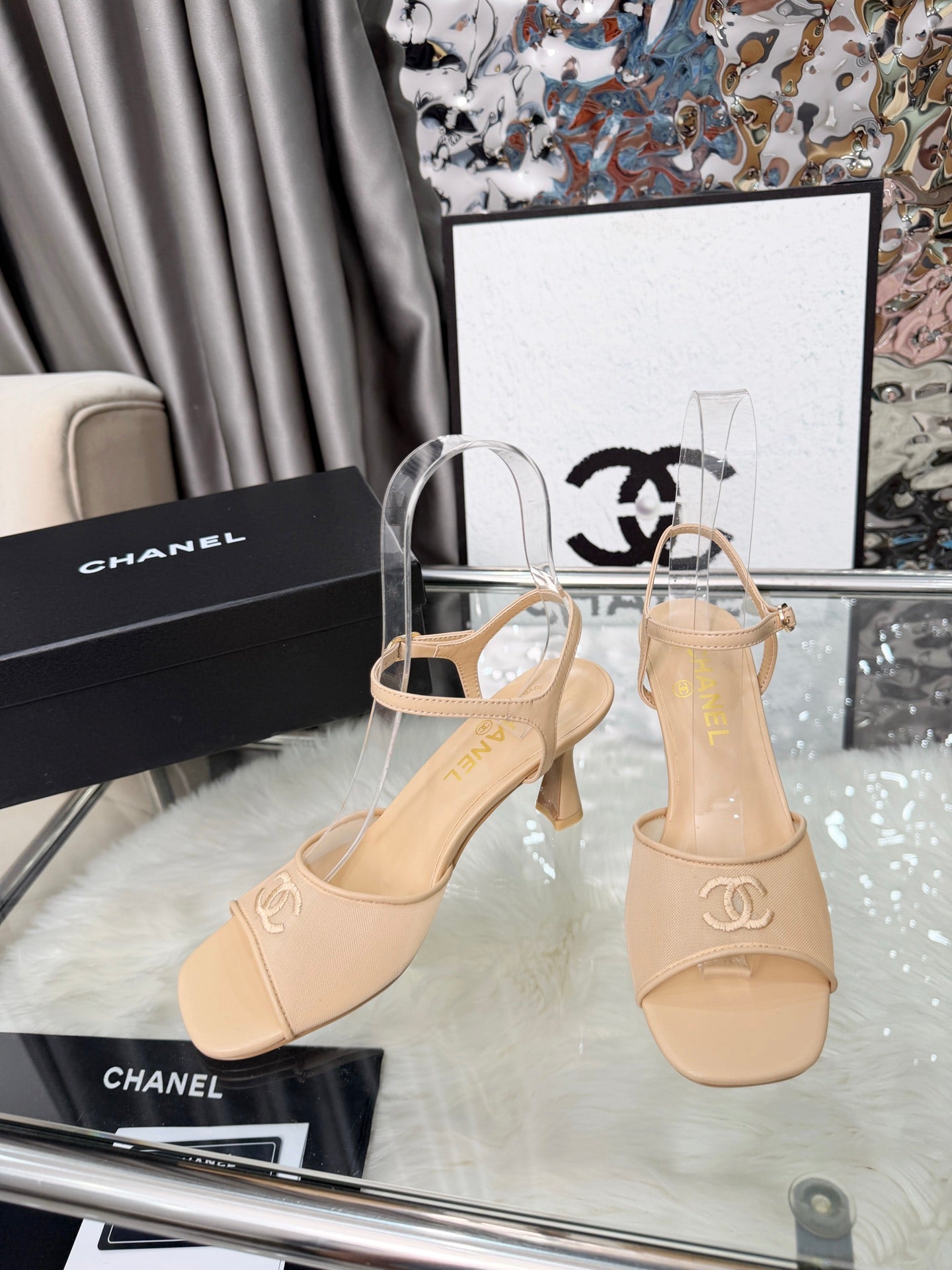 CC 2026B Métiers d'Art Sandals Beige Mesh Leather 970172