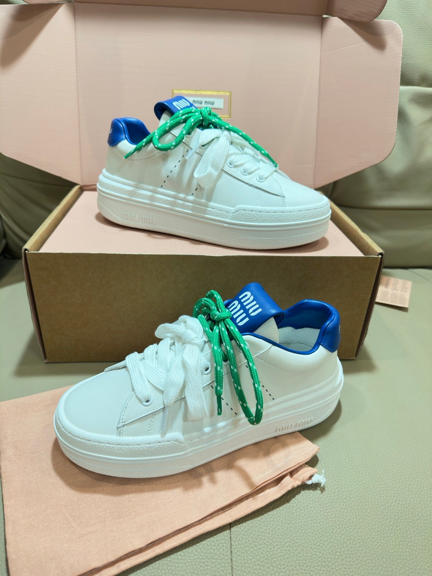 Miu Bleached Leather Sneakers White Blue Leather 940988