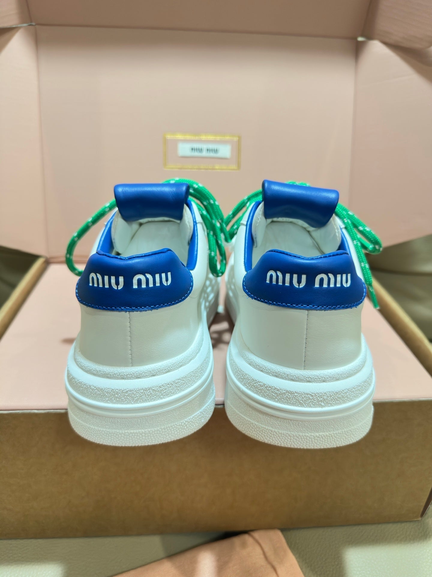 Miu Bleached Leather Sneakers White Blue Leather 940988
