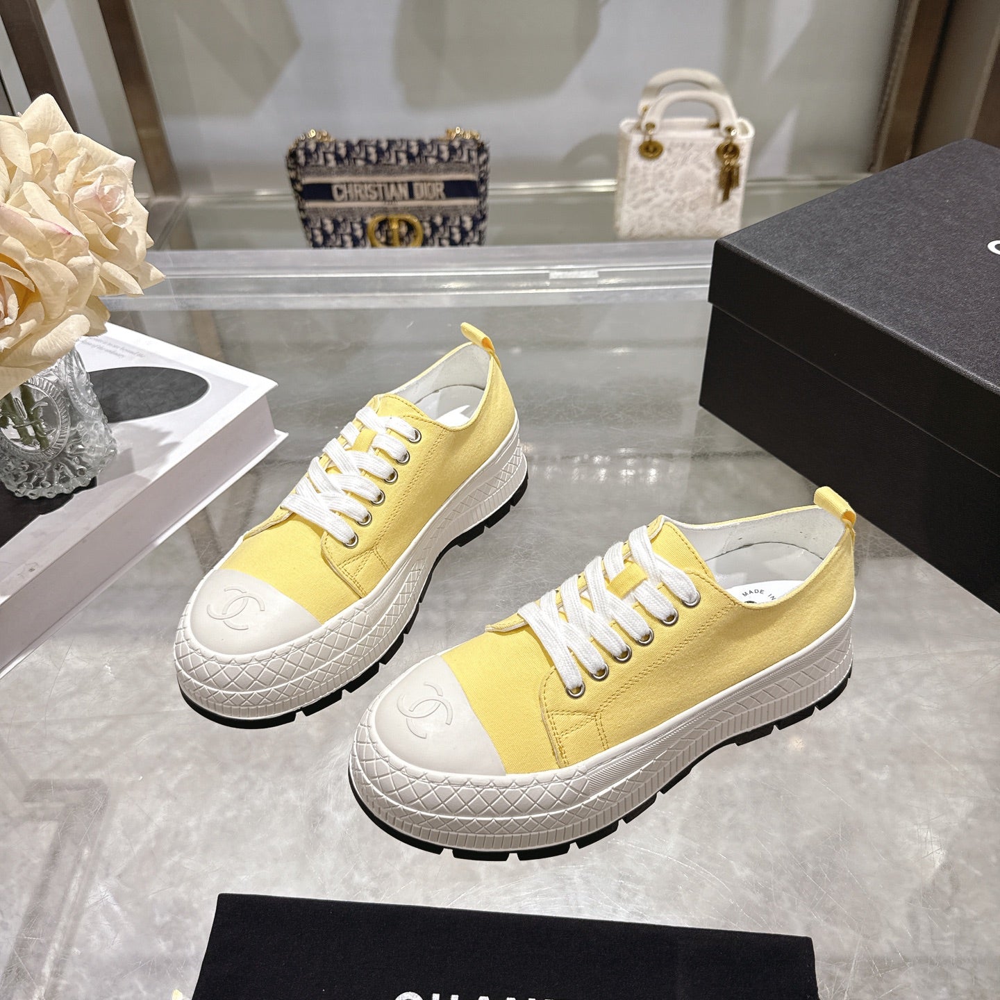 CC 26s Biscuit Shoes Canvas Sheepskin 989588