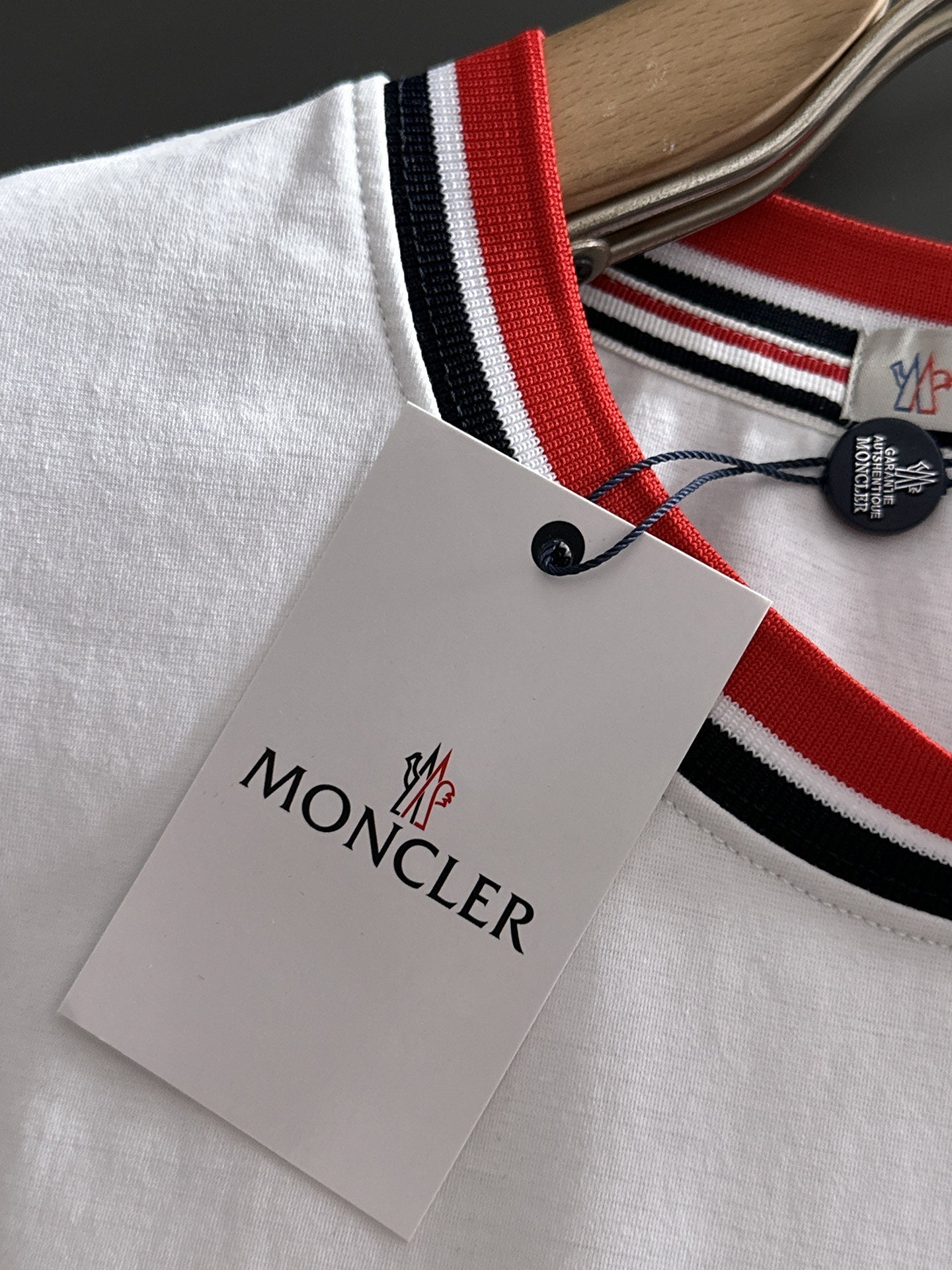 Moncler 26s Short Sleeve T-Shirt 660