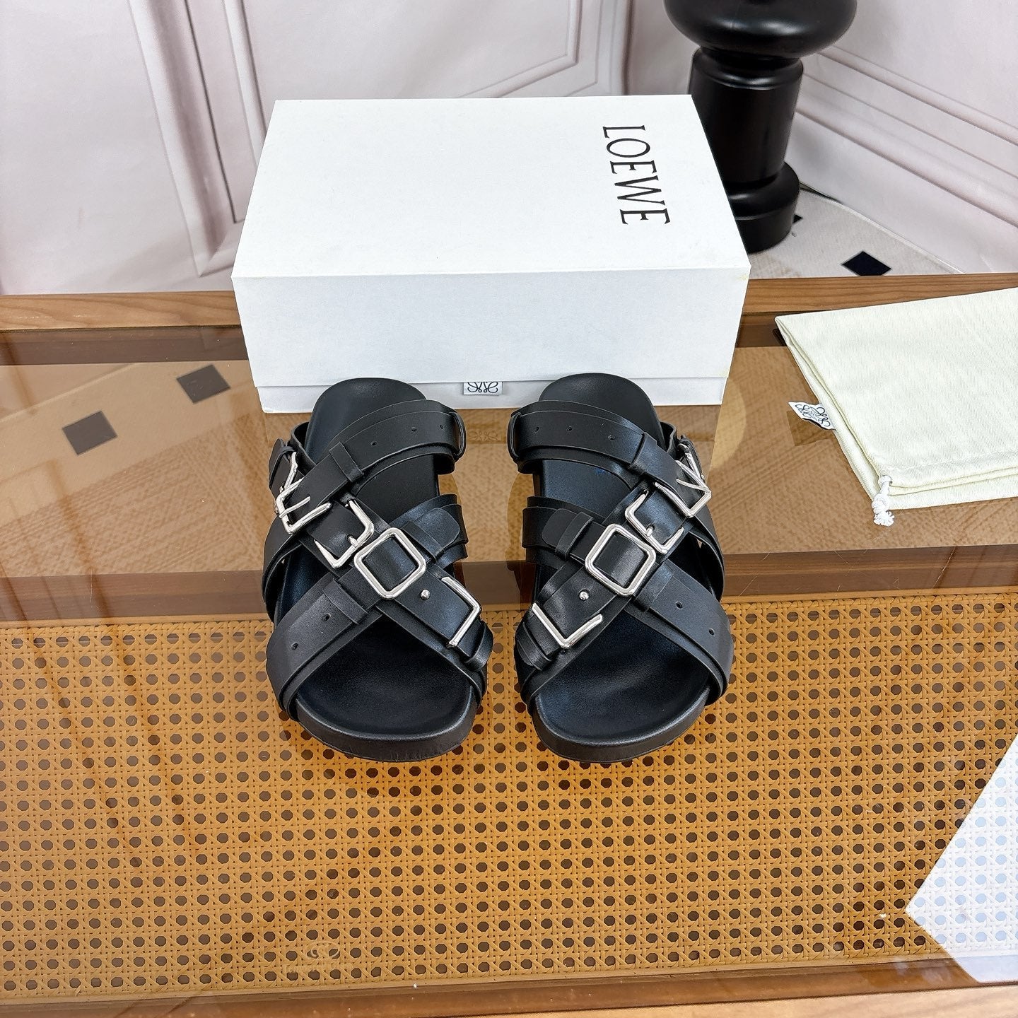 Loewe 26s Type Fussbett Sandal Black Leather 931978