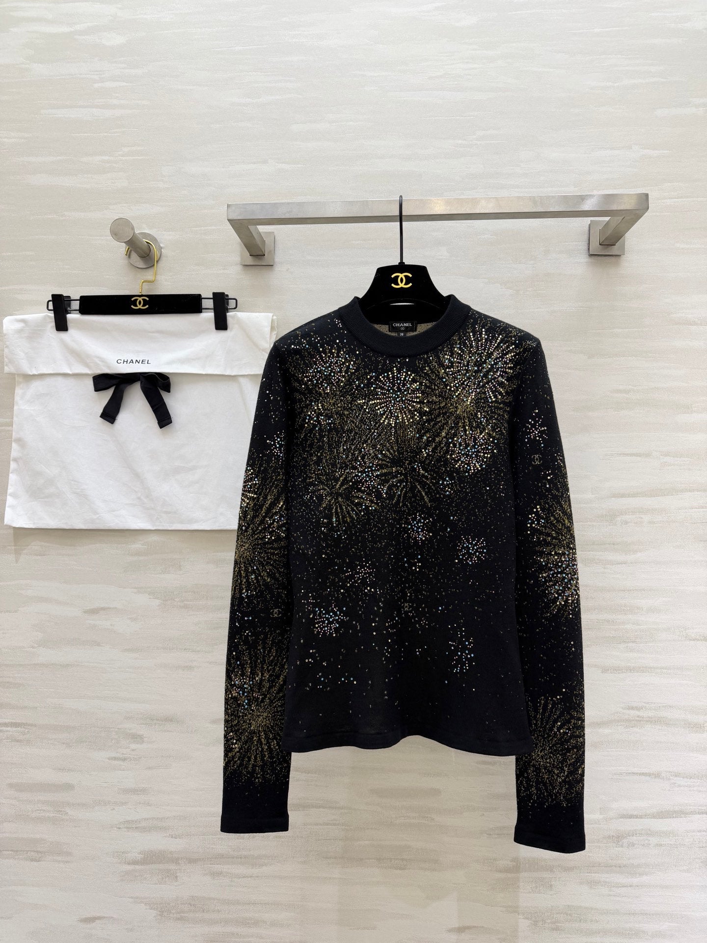 CC Fireworks Rhinestone Long-Sleeved Top Black 344731