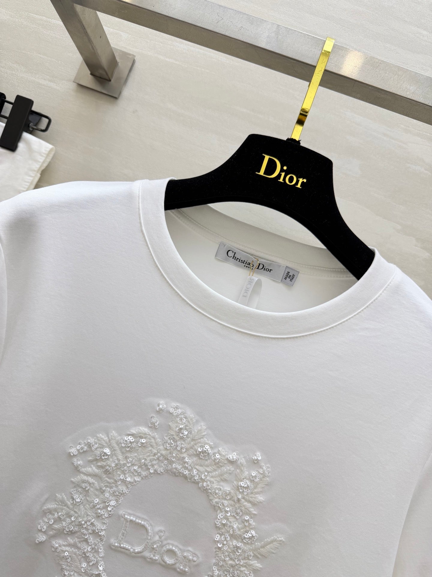 CD 26s T-shirt 3D Hand-Beaded White Cotton 363655