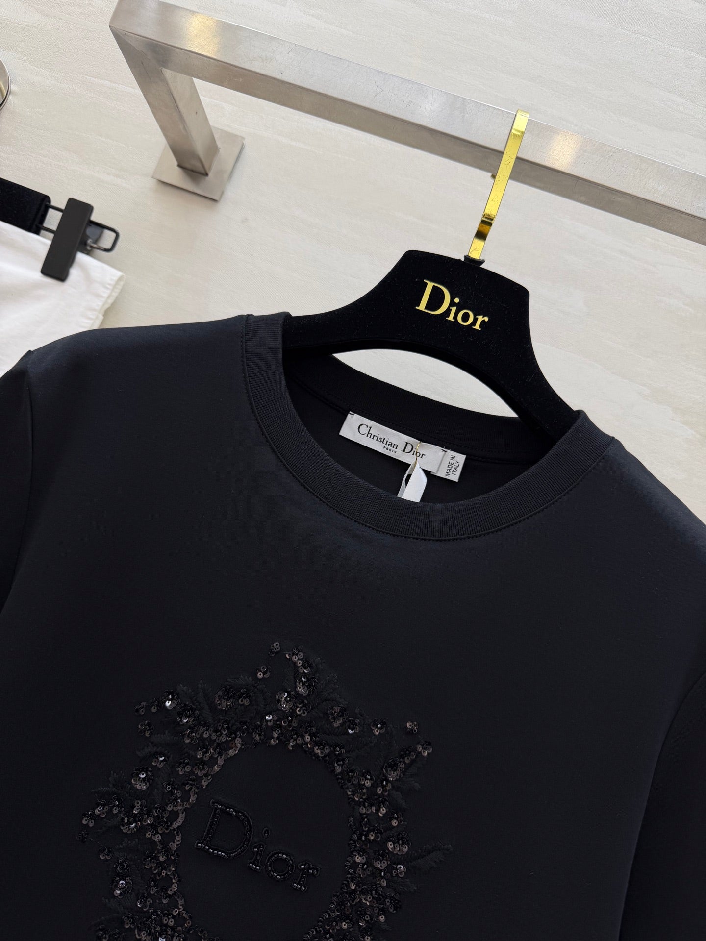 CD 26s T-shirt 3D Hand-Beaded Black Cotton 363659