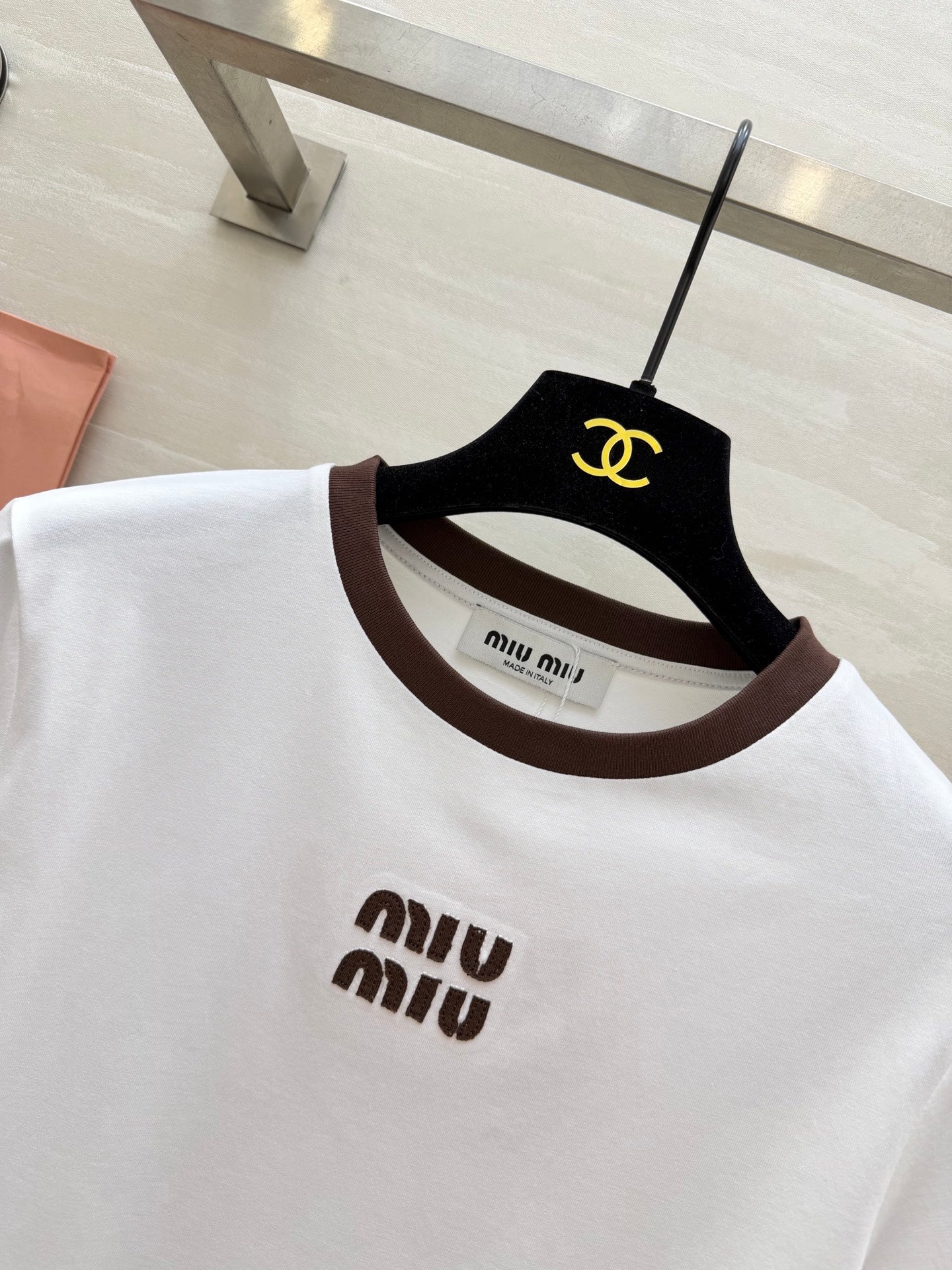 Miu 26s Ribbed Neck Letter T-Shirt White Cotton 363629