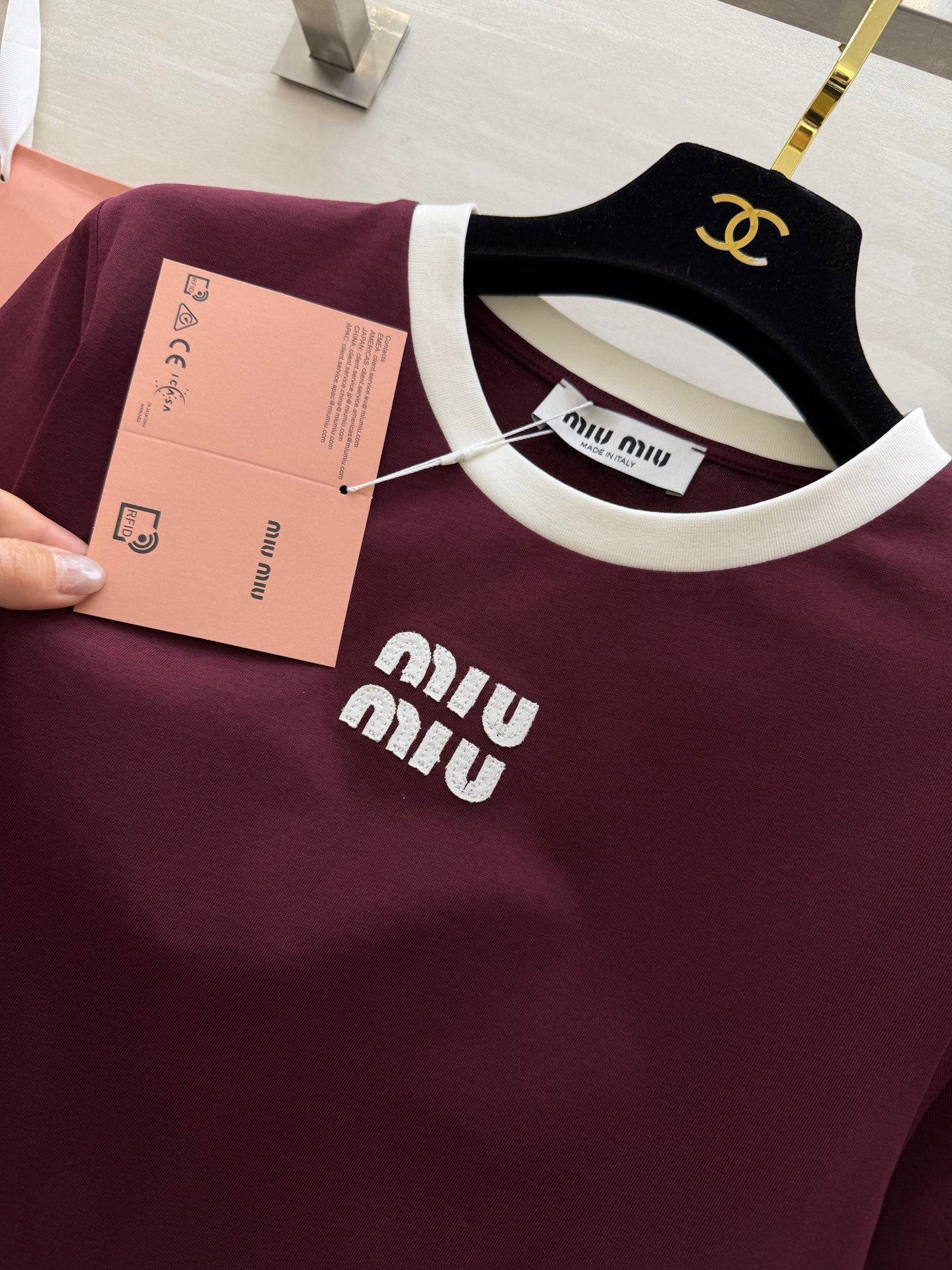Miu 26s Ribbed Neck Letter T-Shirt Burgundy Cotton 363633