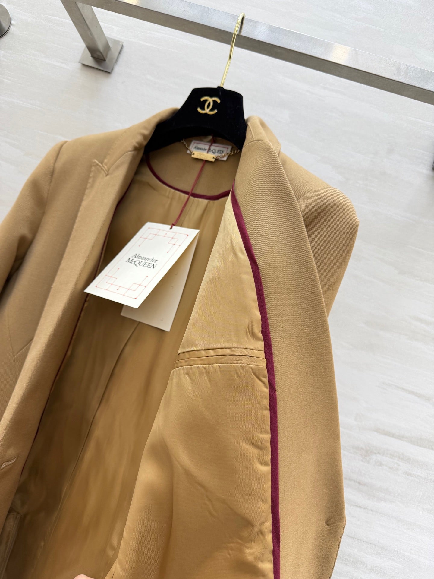 Alexander McQueen 26s Blazer Beige Wool 363610