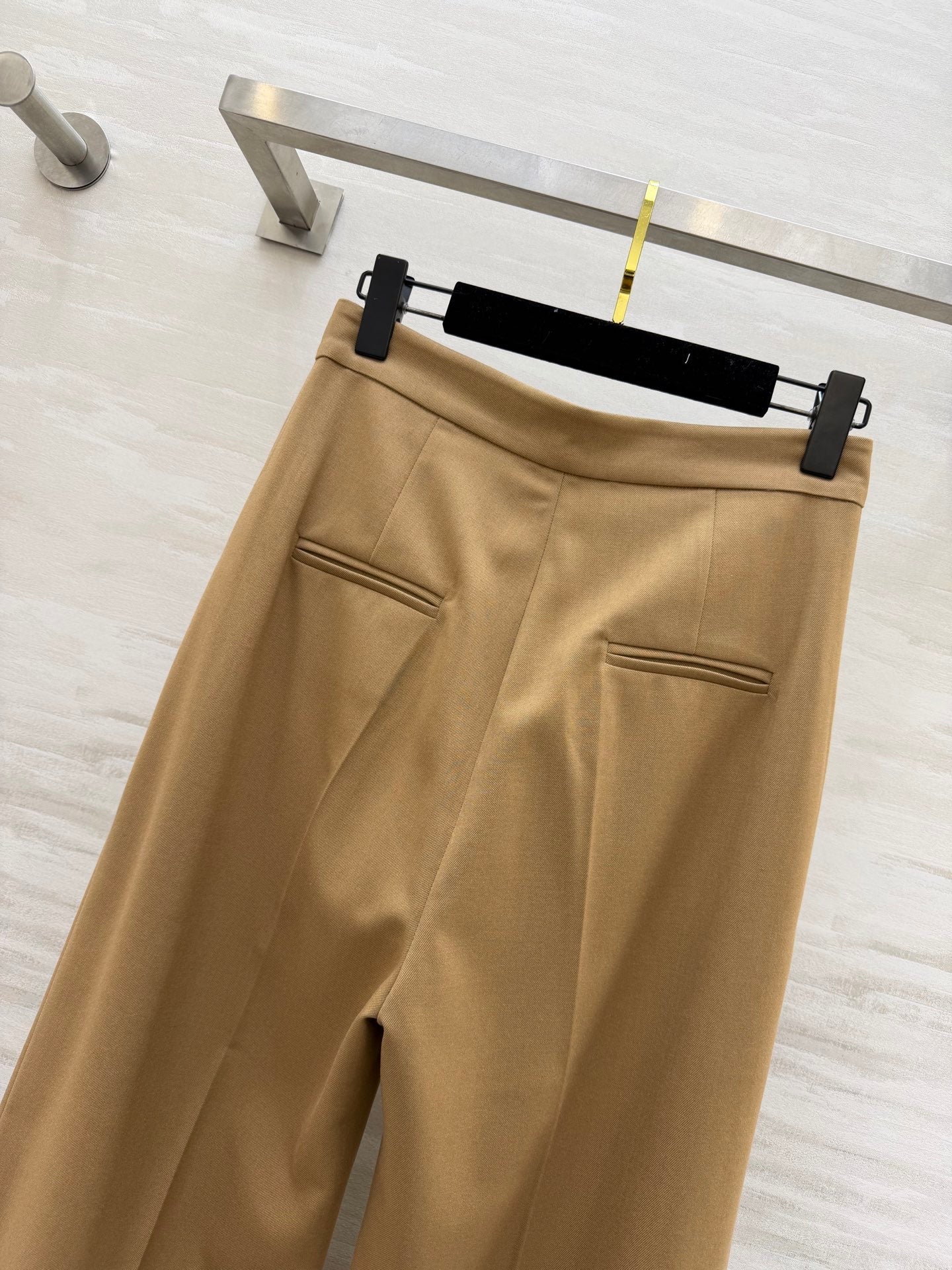 Alexander McQueen 26s Wide-Leg Trousers Beige Wool 363612