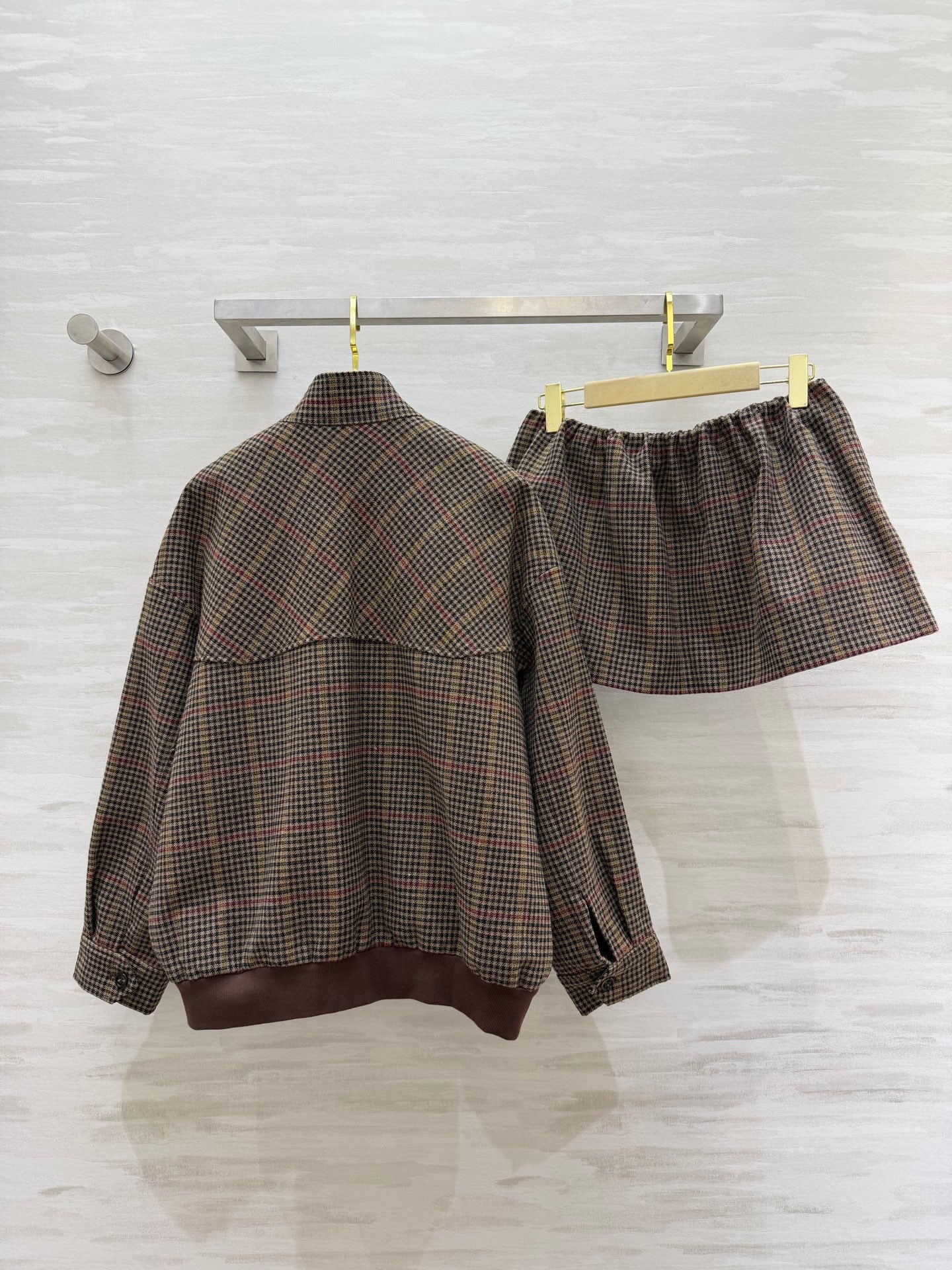 Miu 26s Houndstooth Set Camel Brown Wool 363594