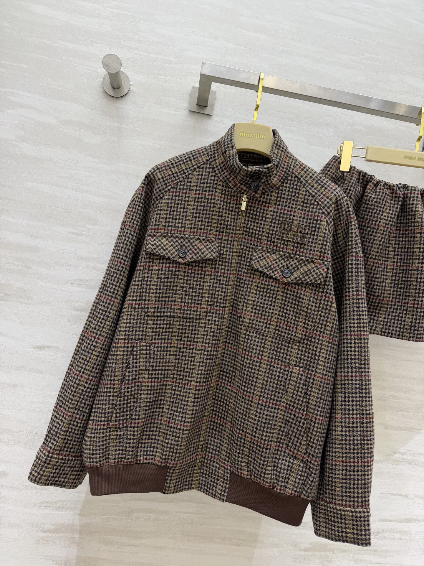 Miu 26s Houndstooth Set Camel Brown Wool 363594