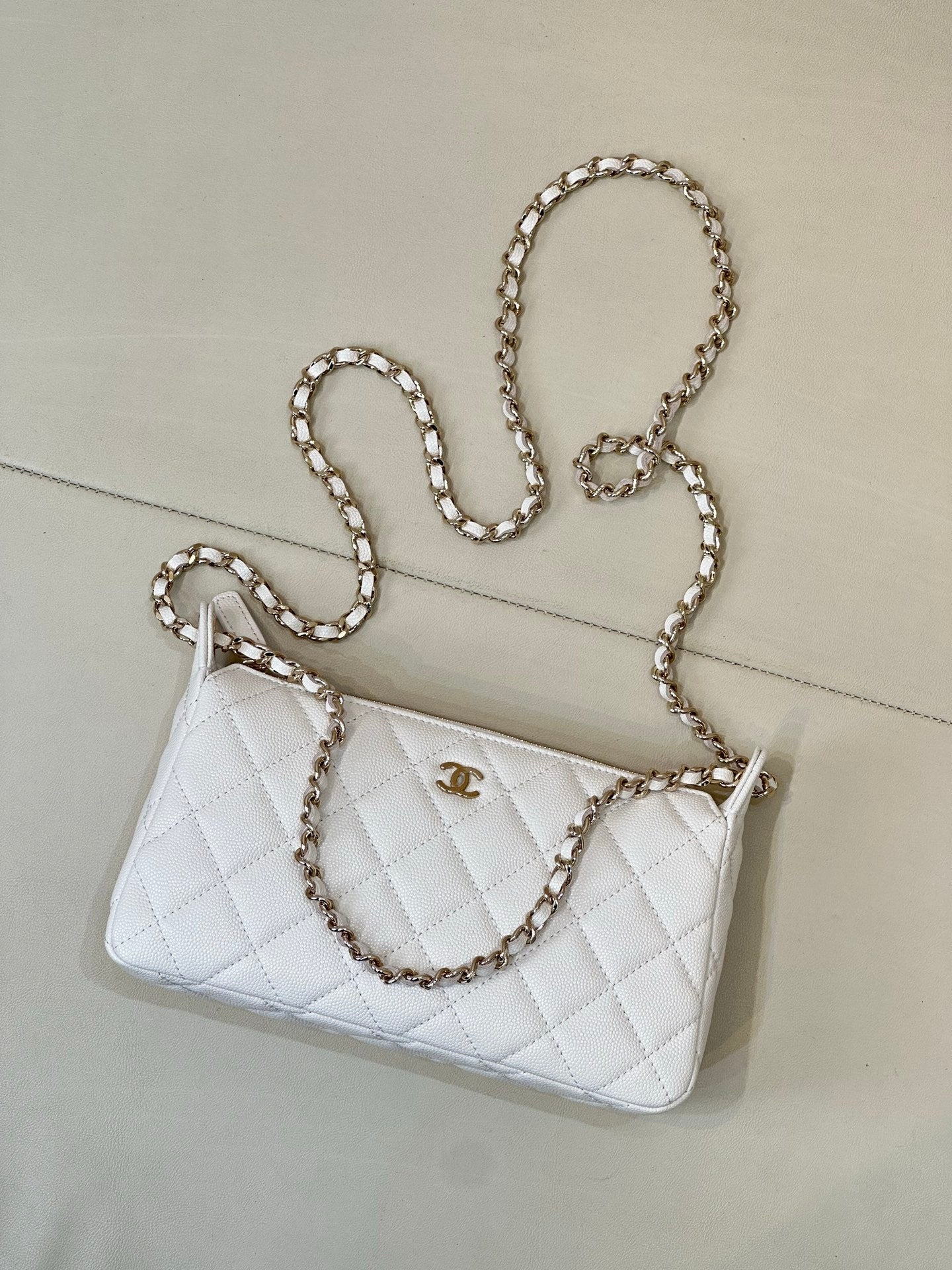 Chanel 26C Hobo Clutch White Caviar Leather