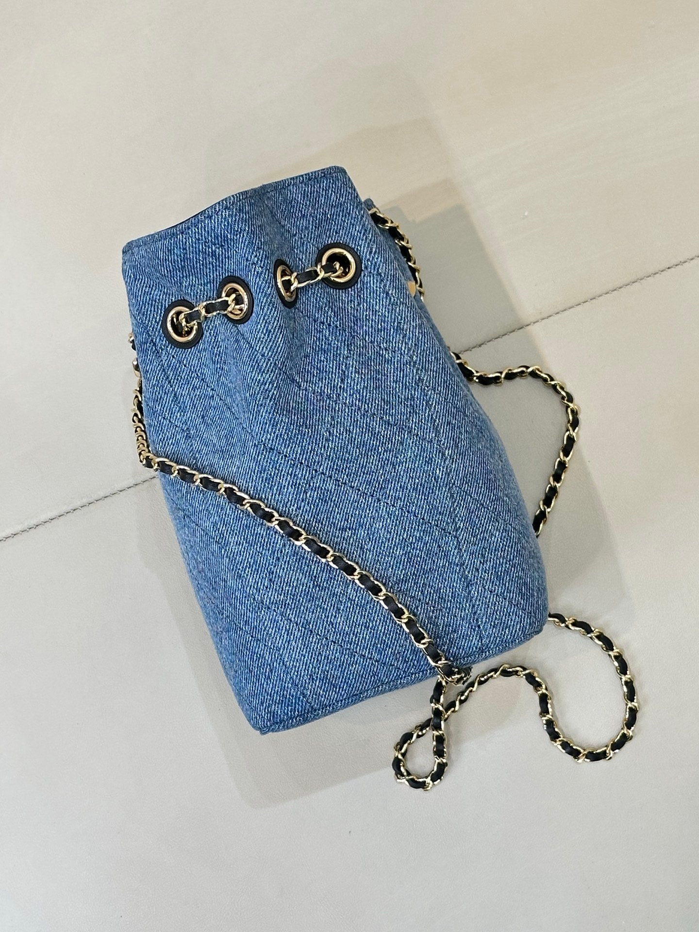 CC 26s Métiers d'art 2026 Bucket Bag Blue Denim 143452