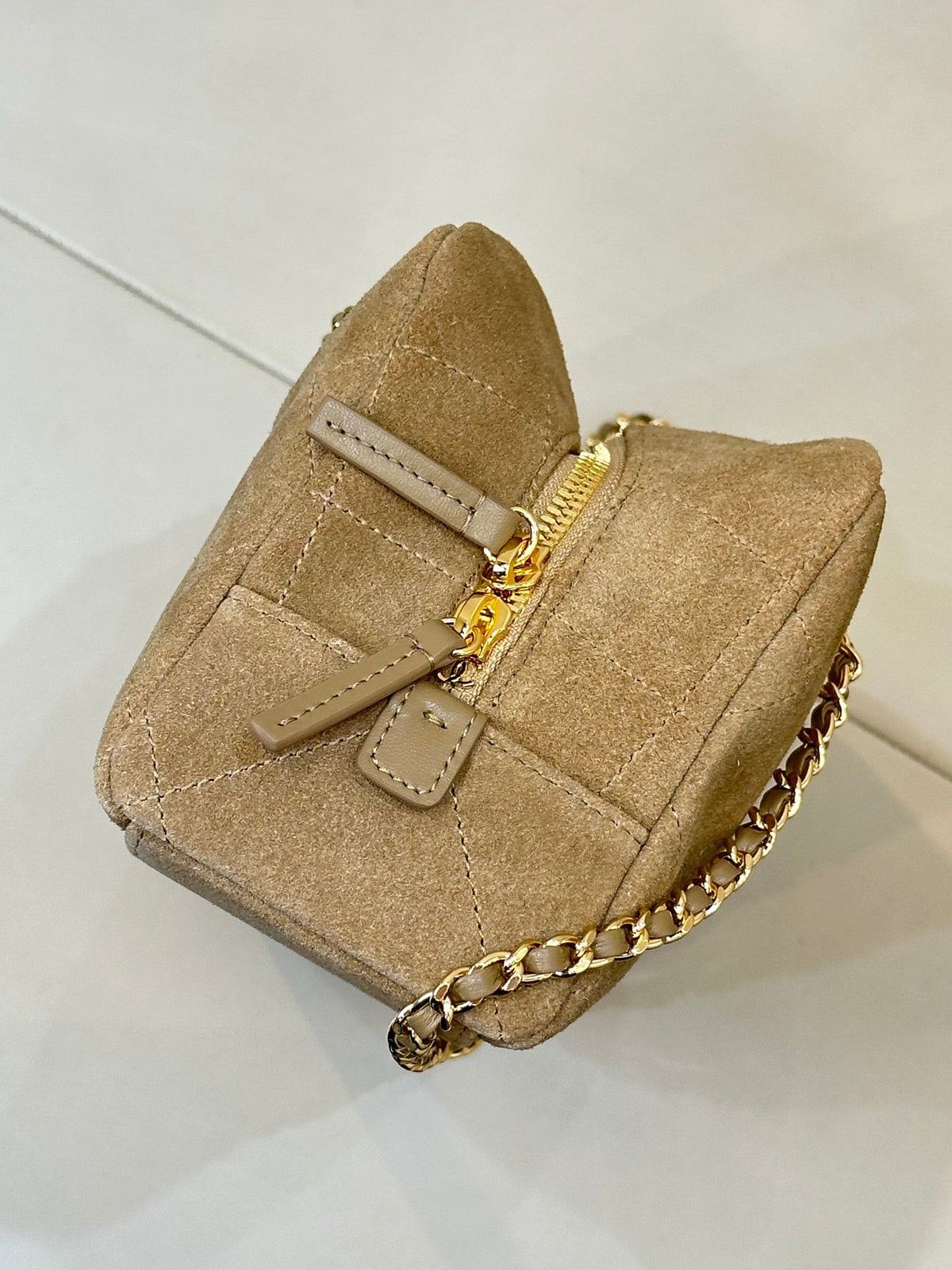 CC 26s Bowling Bag Beige Quilted Suede 996780