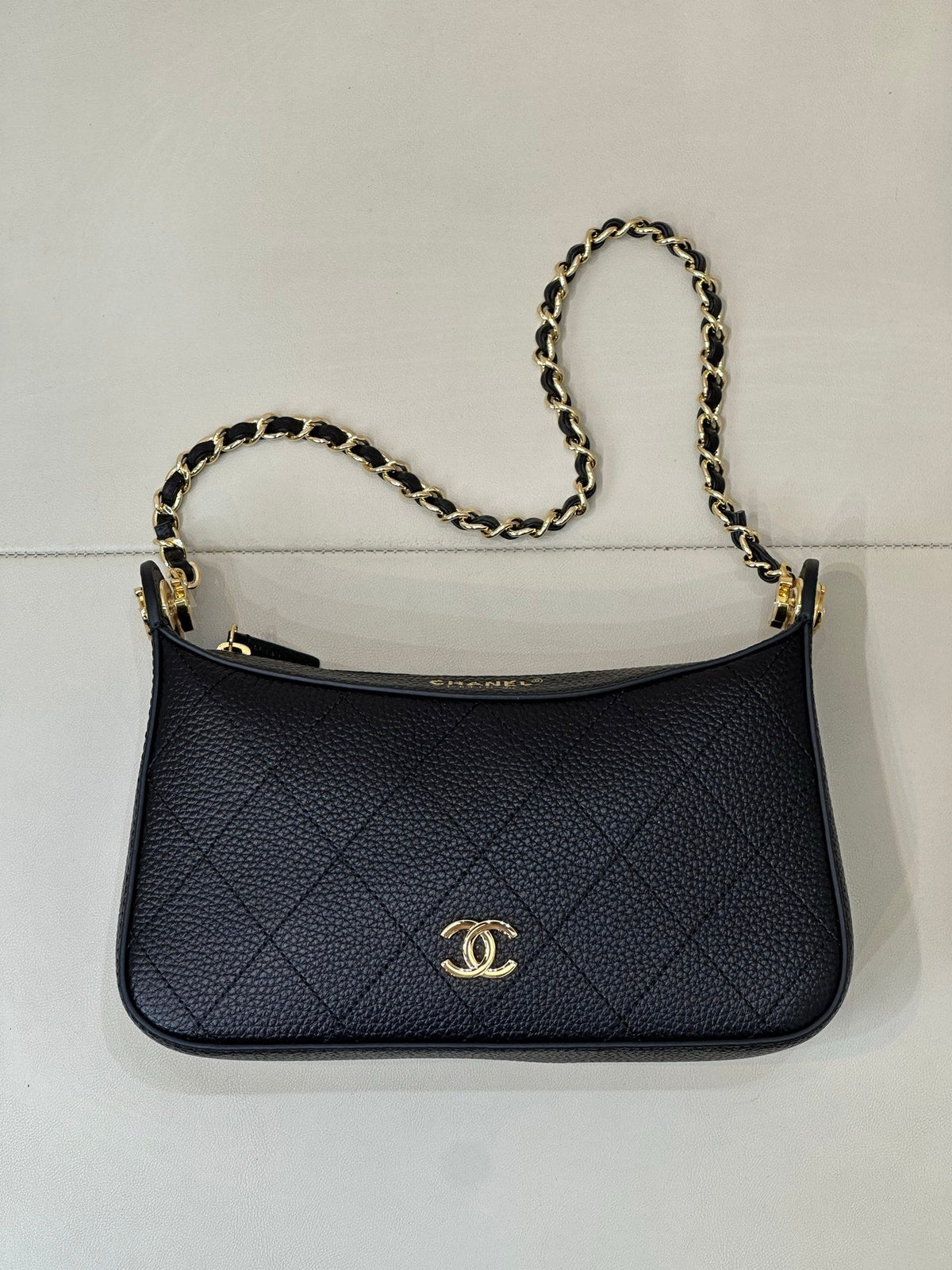 CC 26s Crescent Moon Armband Bag Grained Calfskin 996783