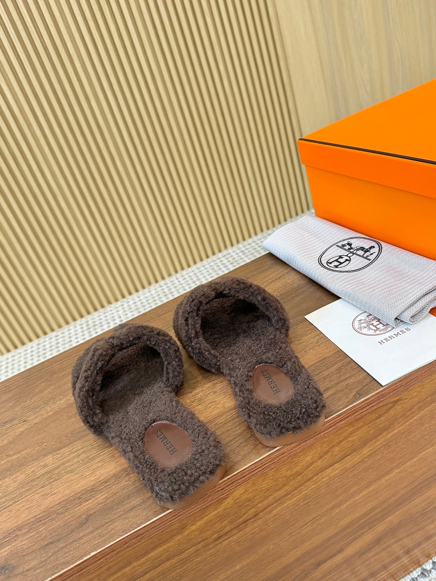 HM Oran Sandal Brown Coffee Wool  543689