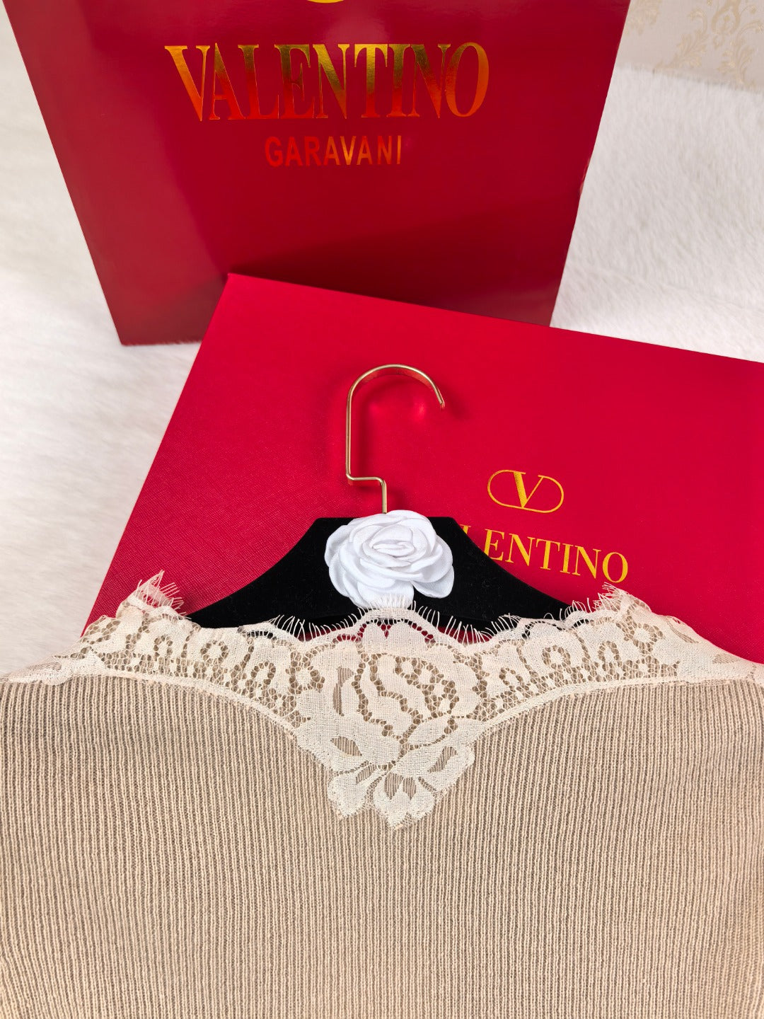 Valentino 26s Lace-Trimmed Off-Shoulder Long Sleeve 424810