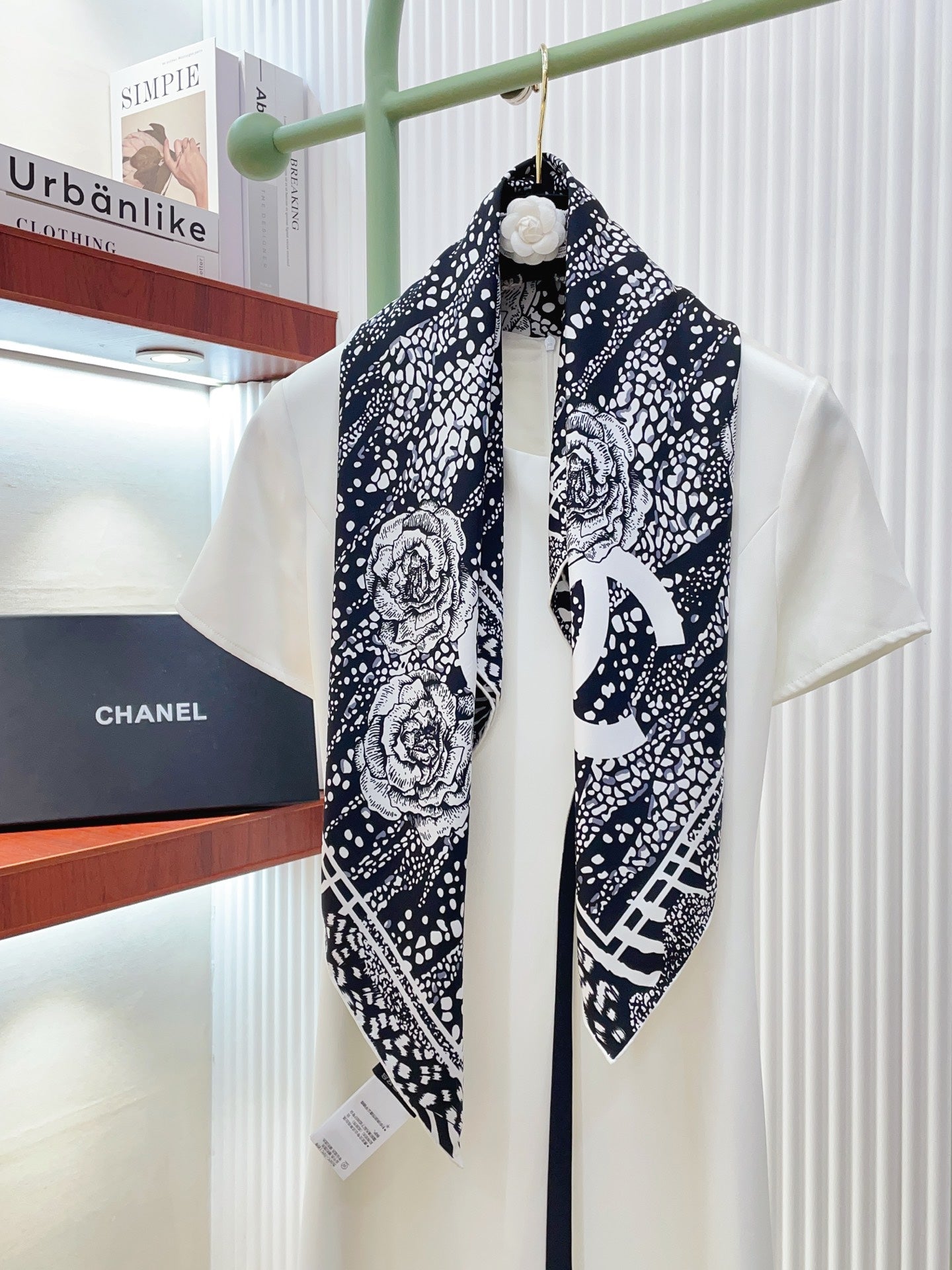 CC Scarf 90x90 Colorful Twill Silk 444781