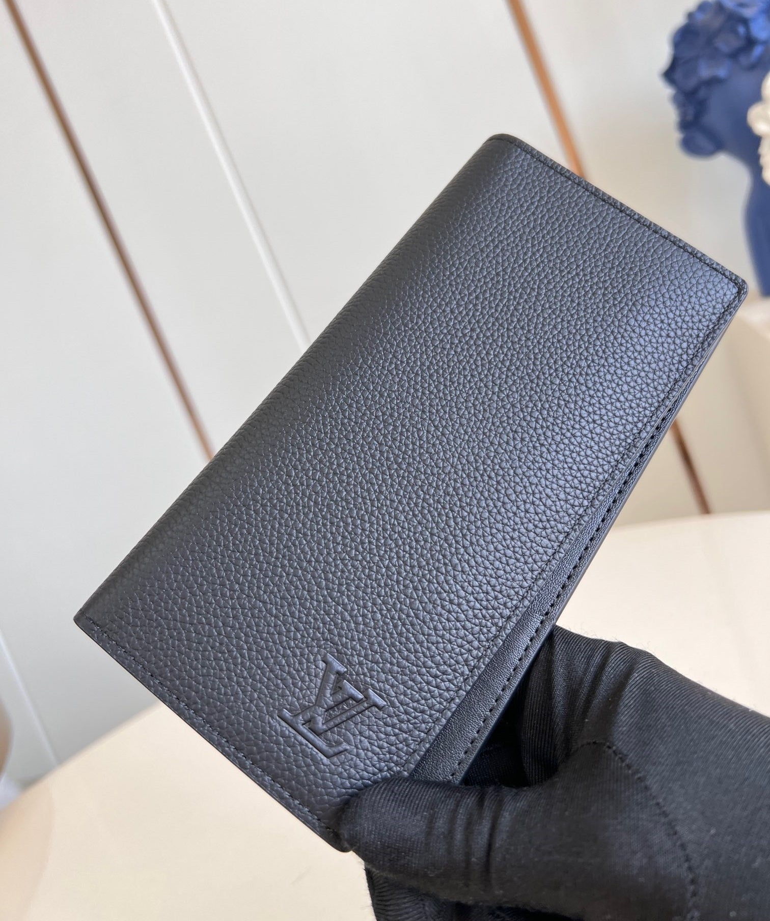 BRAZZA WALLET 19CM BLACK CALFSKIN