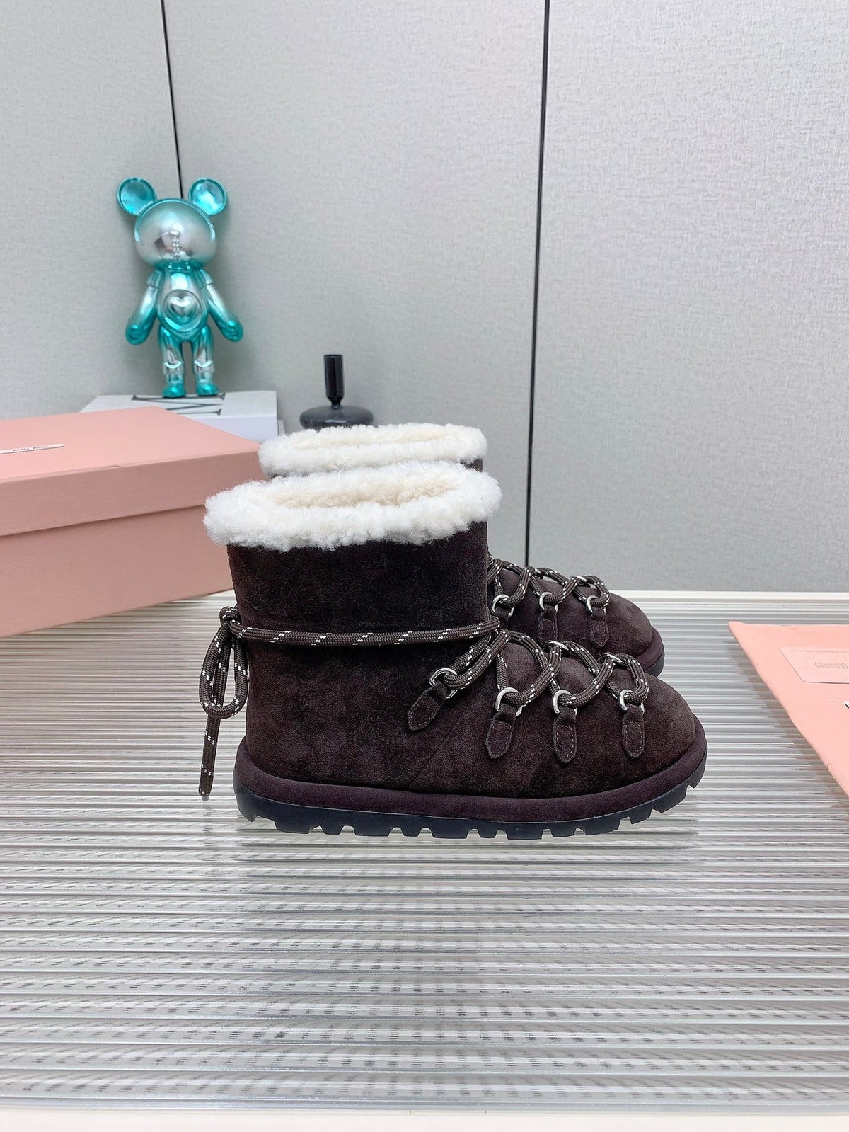 Miu 26s Suede Shearling Snow Boots Brown 160280