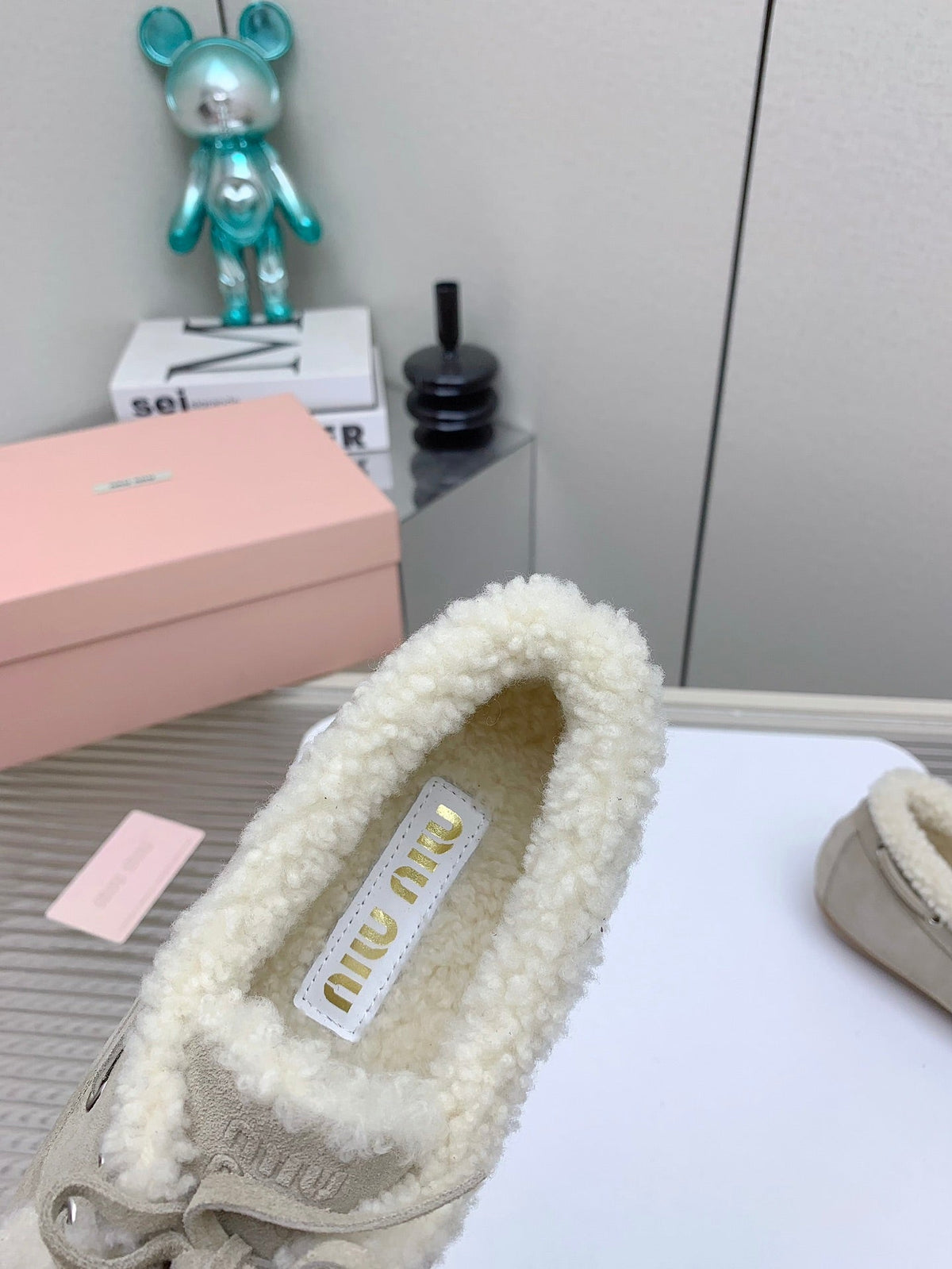 Miu 26s Suede Shearling Moccasin Loafers Beige 160283