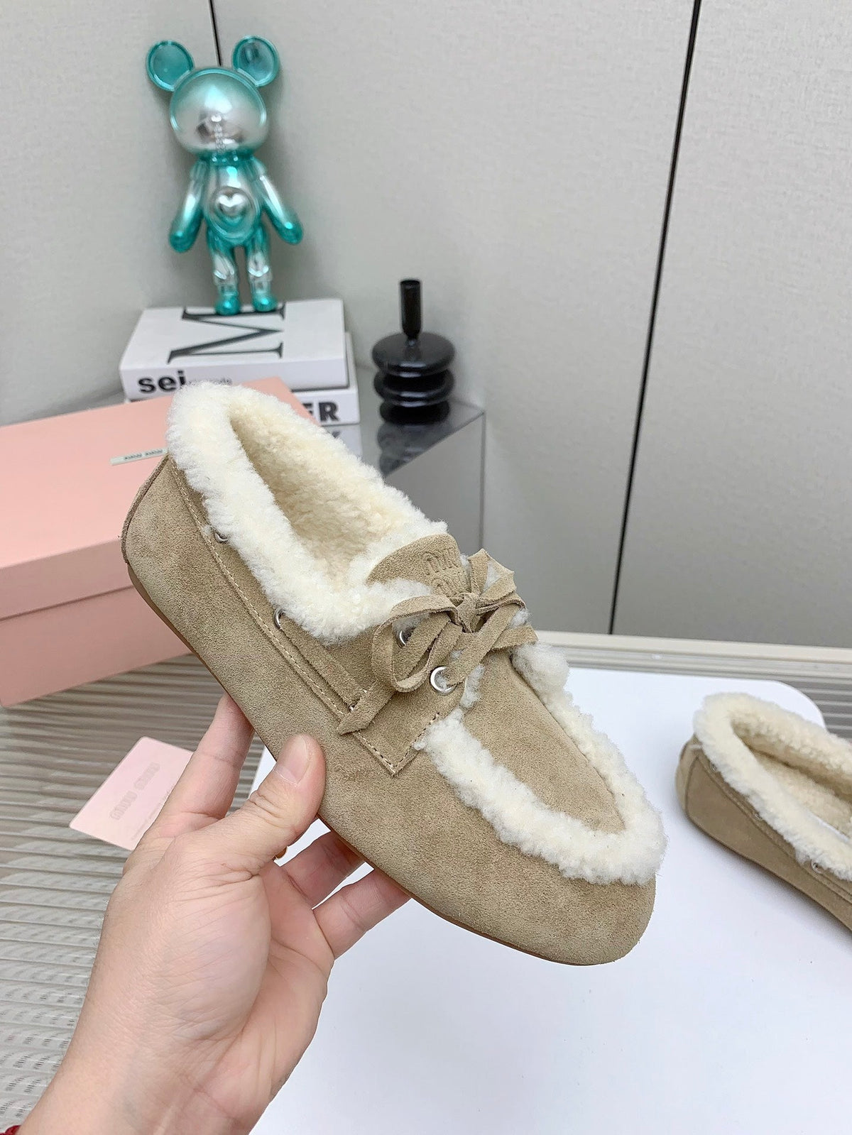 Miu 26s Suede Shearling Moccasin Loafers Khaki 160282