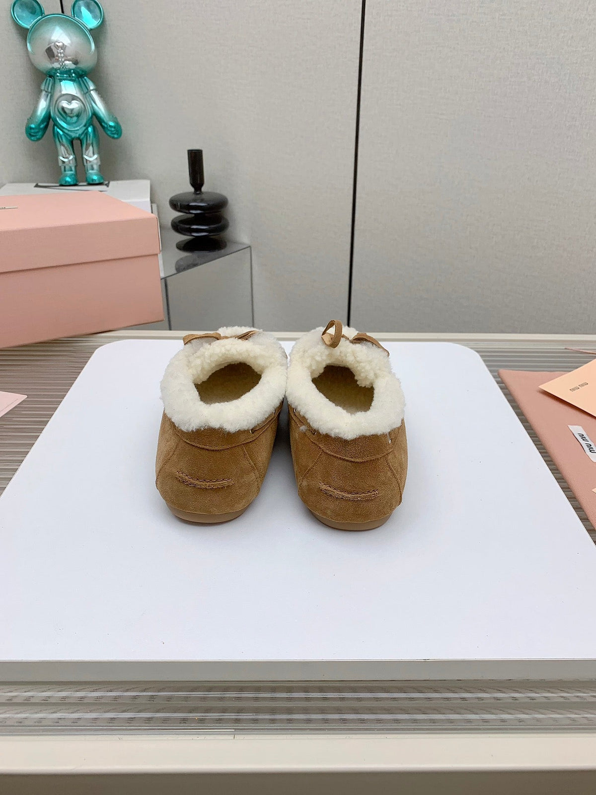 Miu 26s Suede Shearling Moccasin Loafers Tan 160281