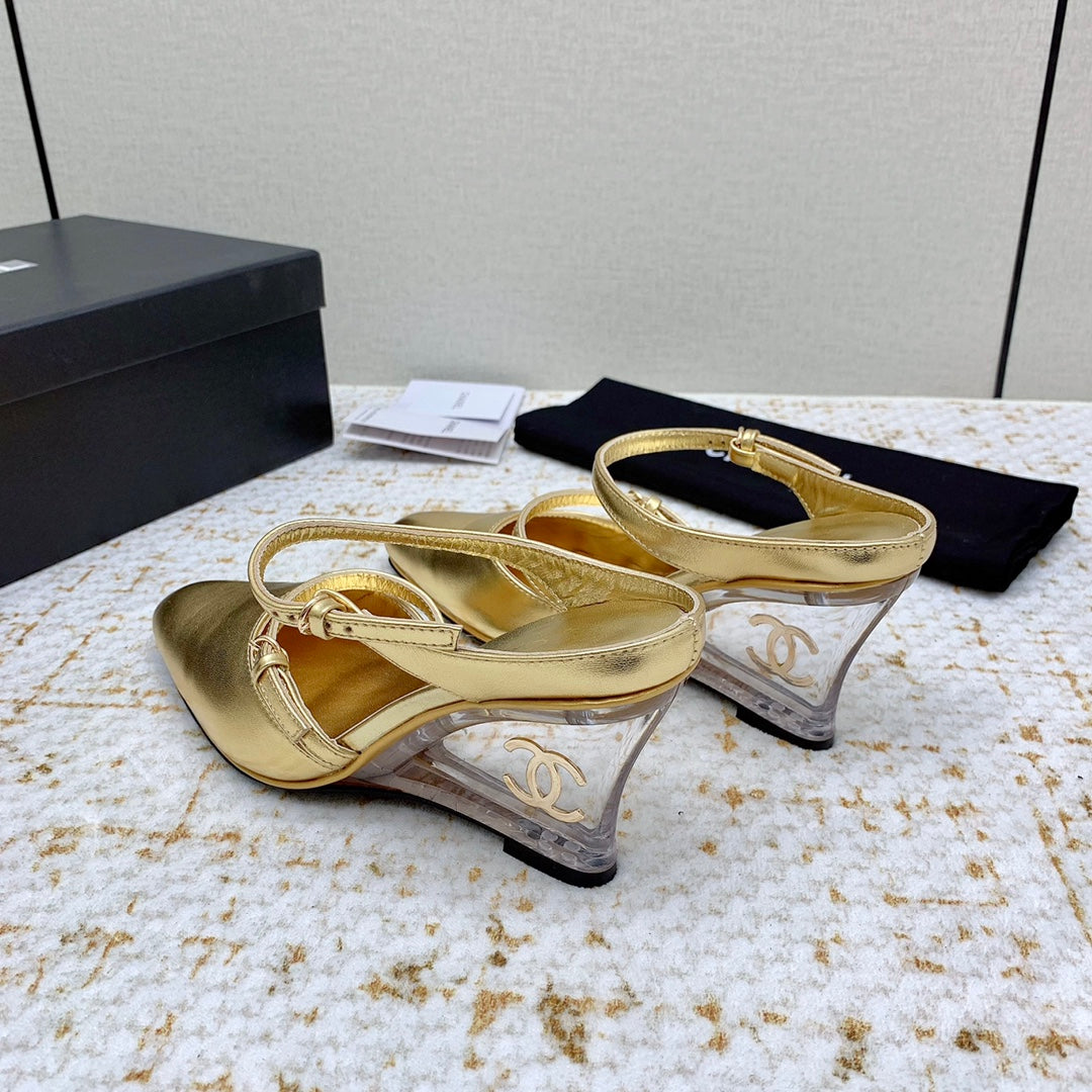CC 26s Wedge Sandals 10cm Gold Leather 163570