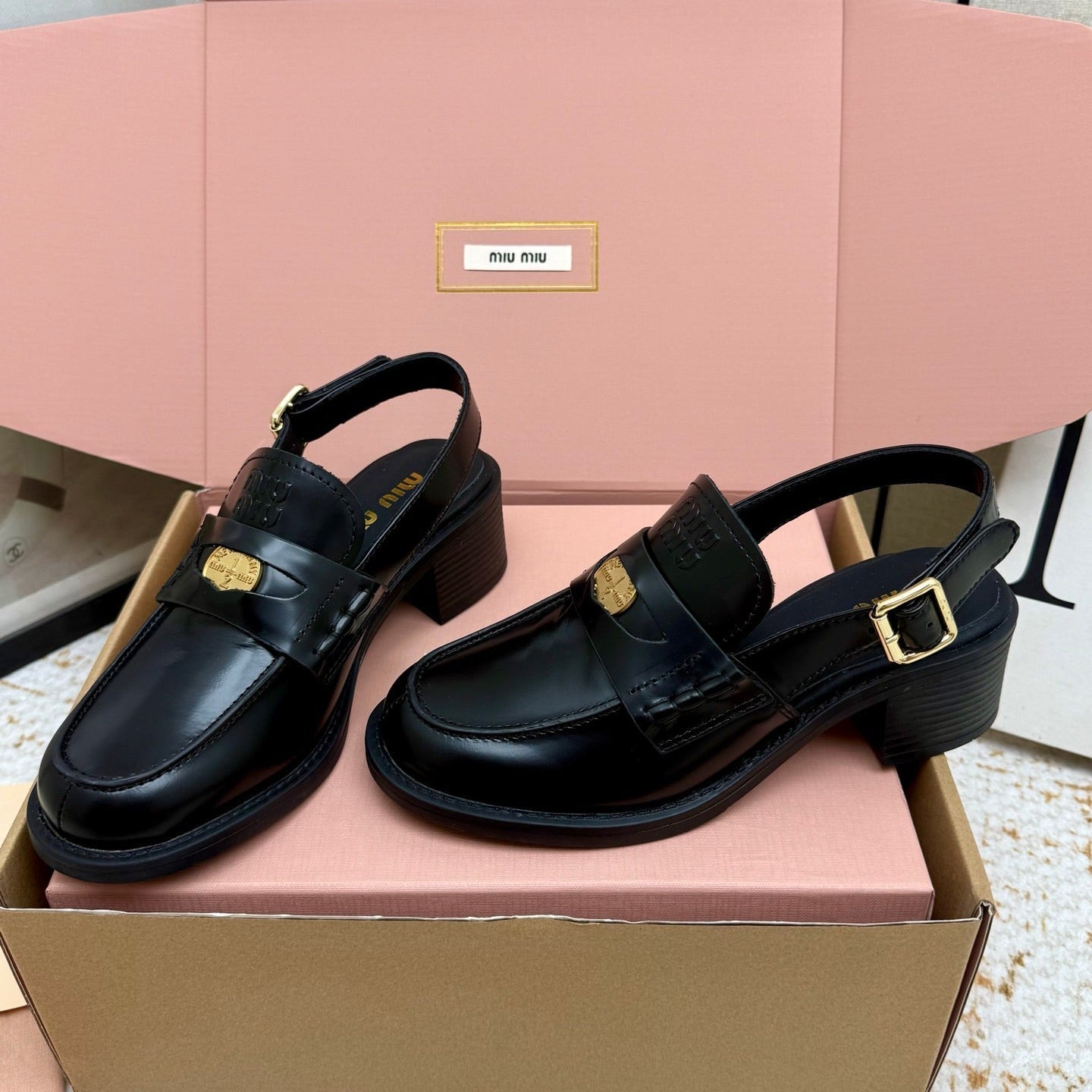 Miu Vintage-Effect Penny Slingback Black Leather 791002